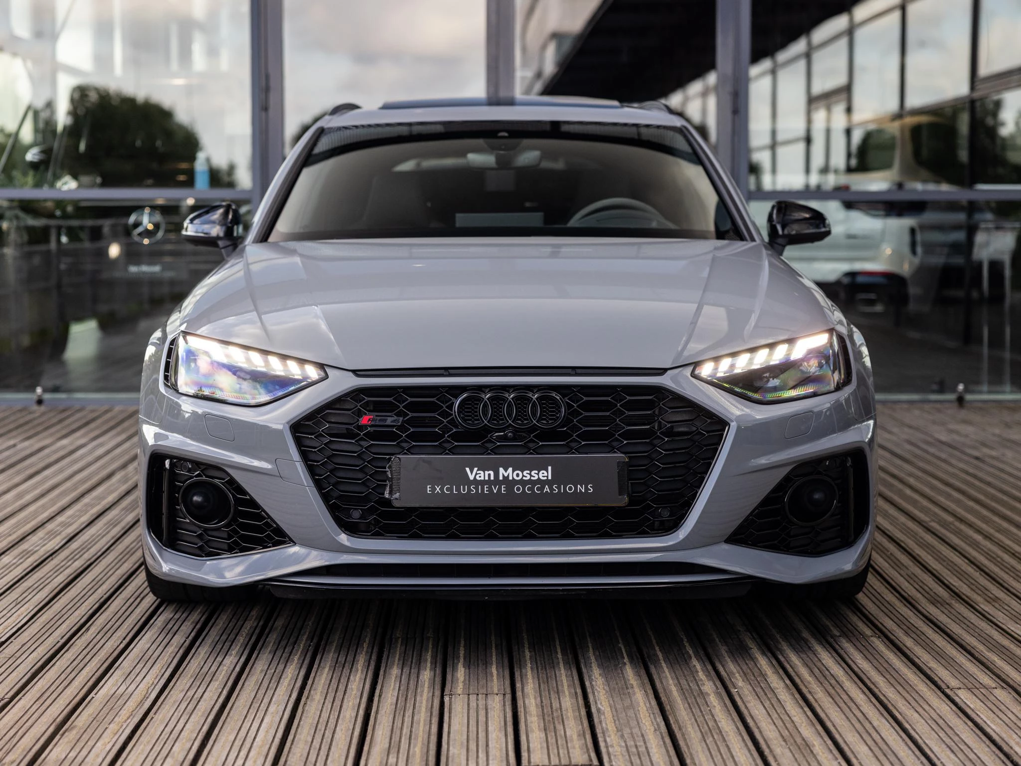 Audi RS4 – autofoto 4