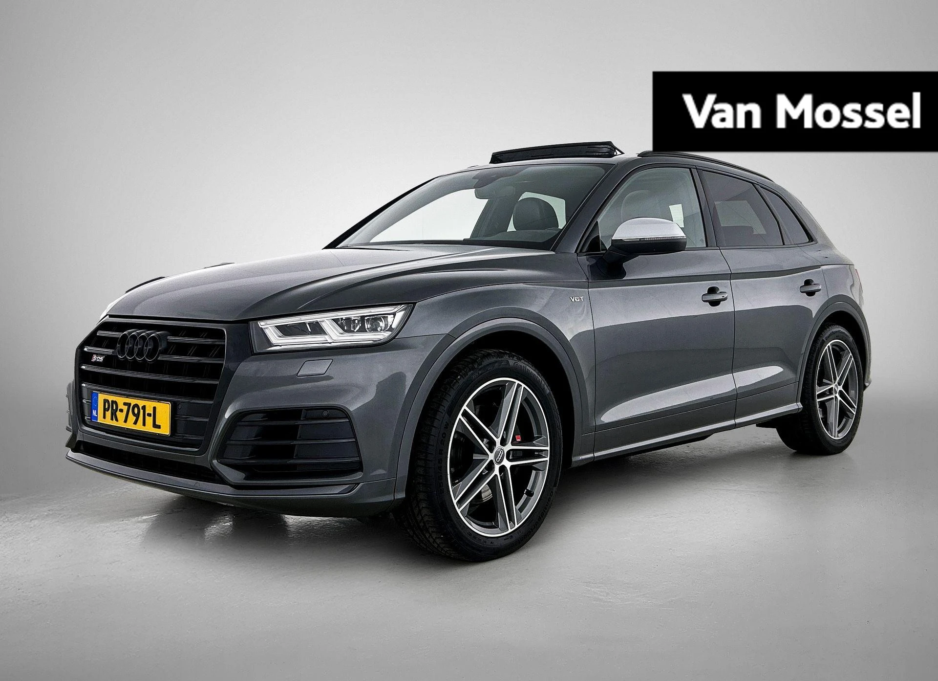 Audi SQ5 met kenteken 83100 – autofoto 2