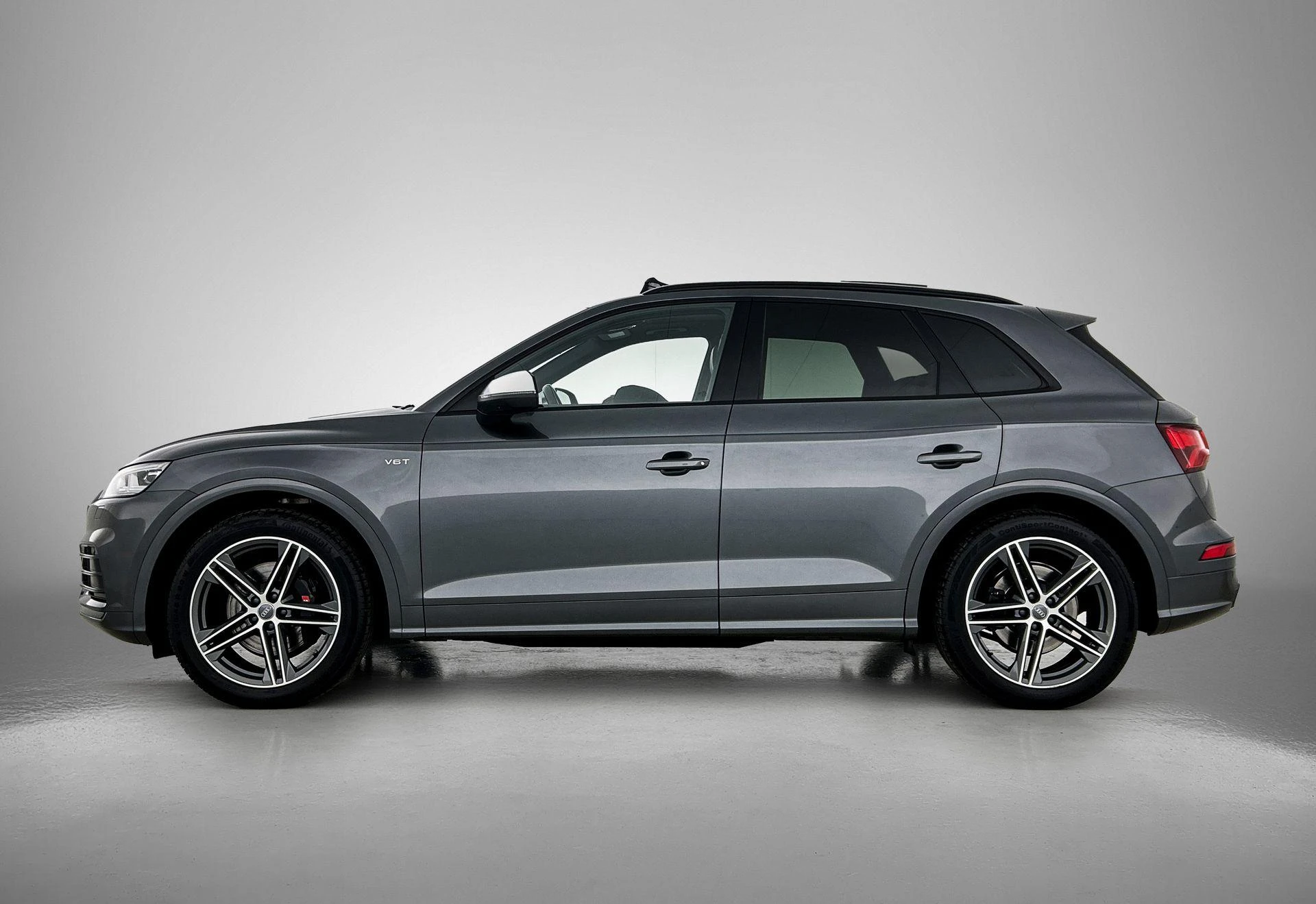 Audi SQ5 met kenteken 83100 – autofoto 5