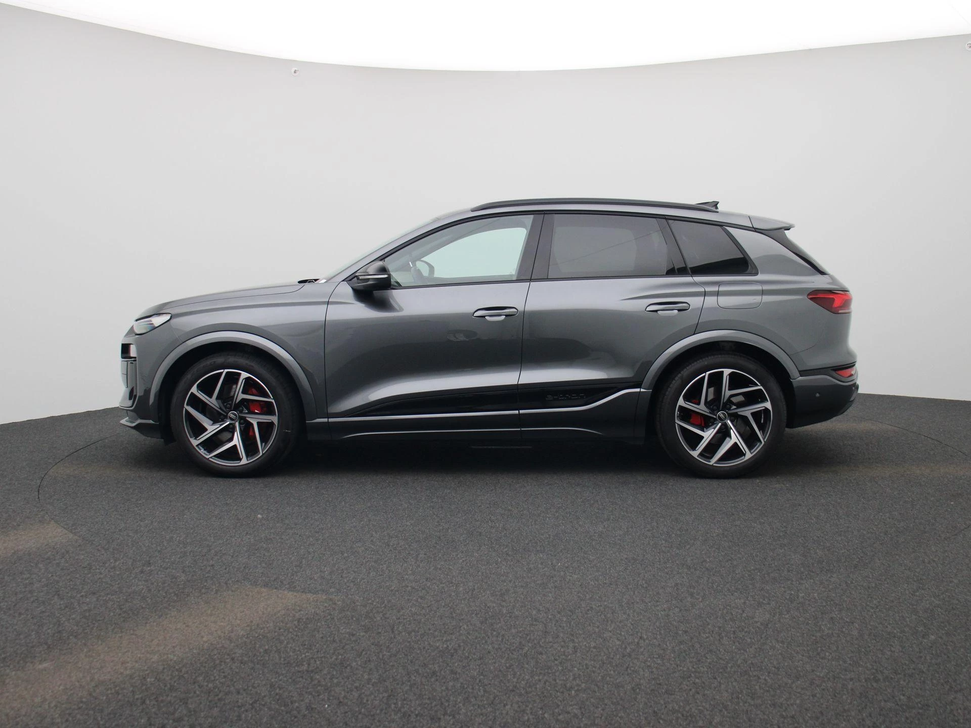 Audi SQ6 e-tron – autofoto 5