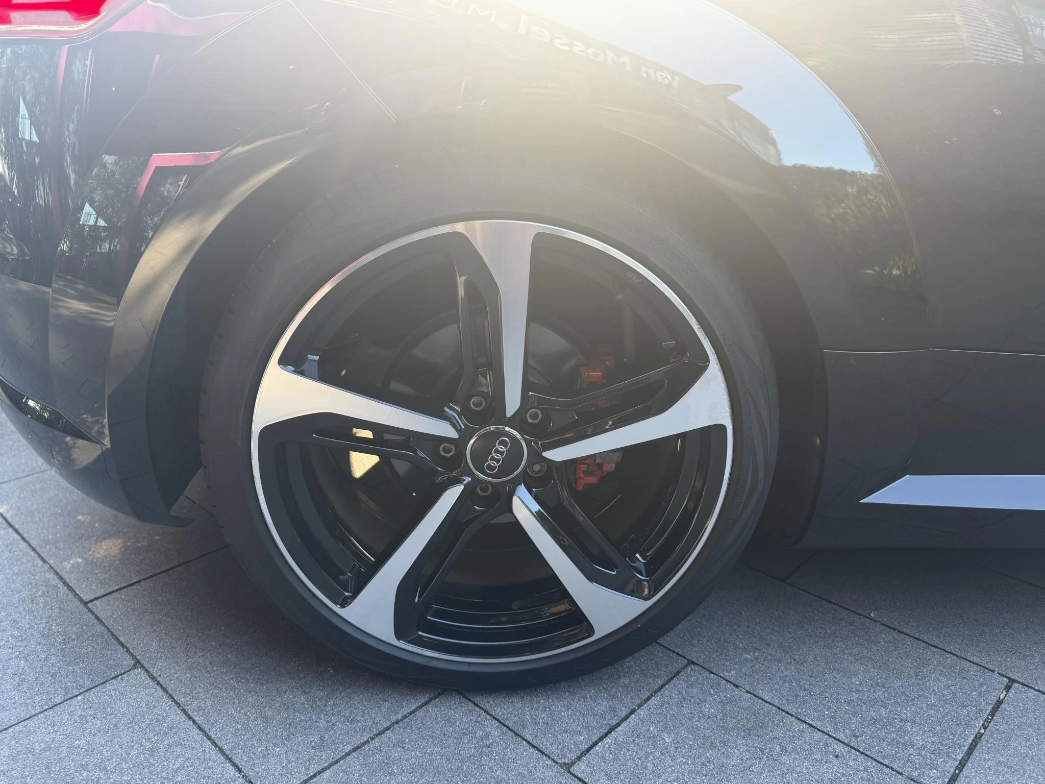 Audi TT met kenteken 60100 – autofoto 5