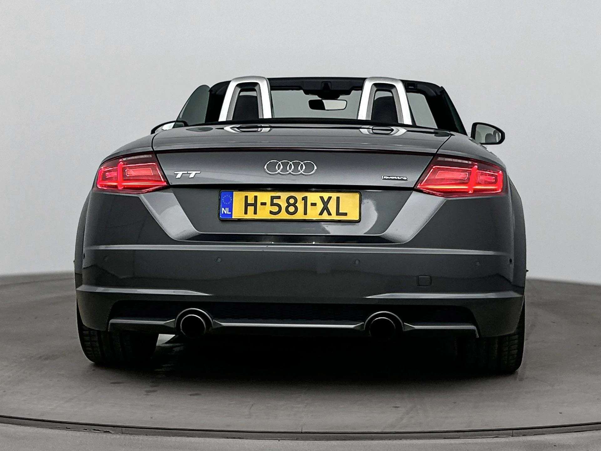 Audi TT met kenteken 69100 – autofoto 5