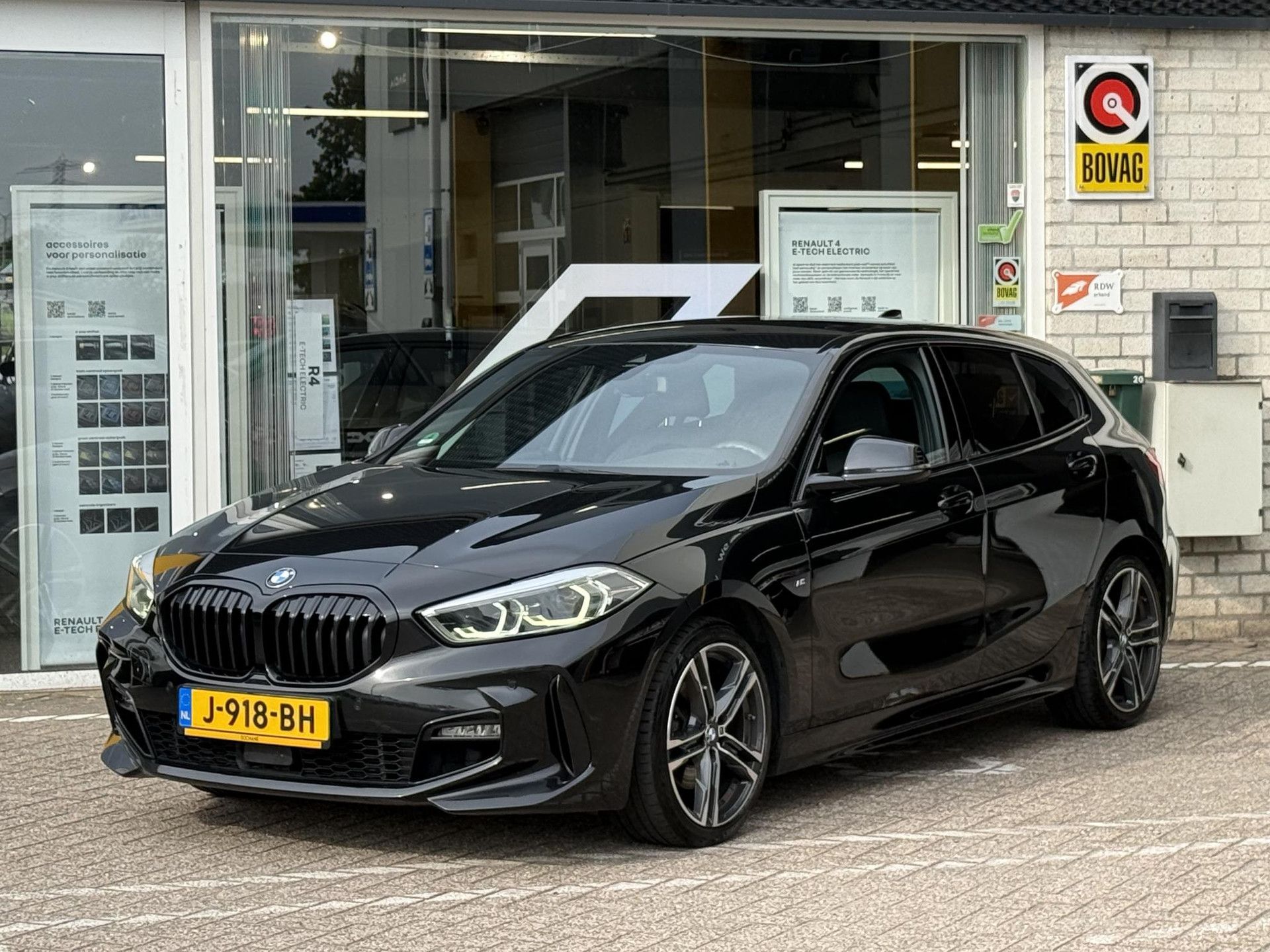 BMW 1-serie met kenteken J-918-BH – autofoto 5