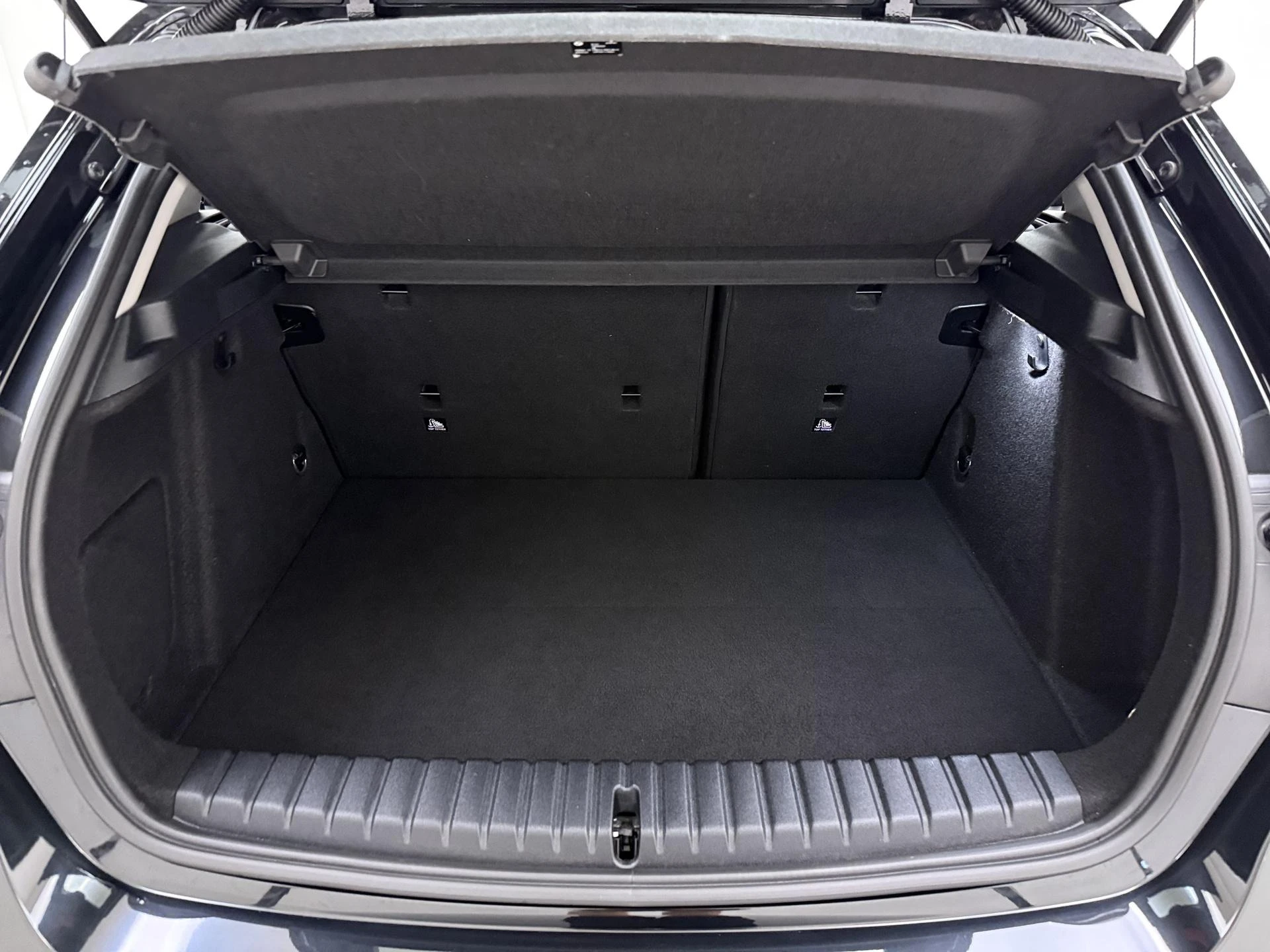 BMW 1-serie met kenteken K-471-LH – autofoto 5