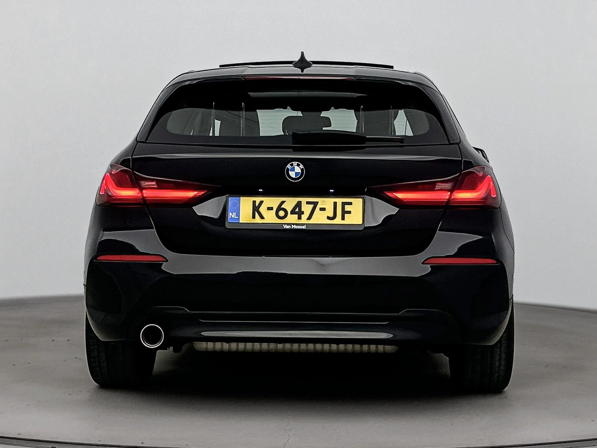 BMW 1-serie met kenteken K-647-JF – autofoto 5