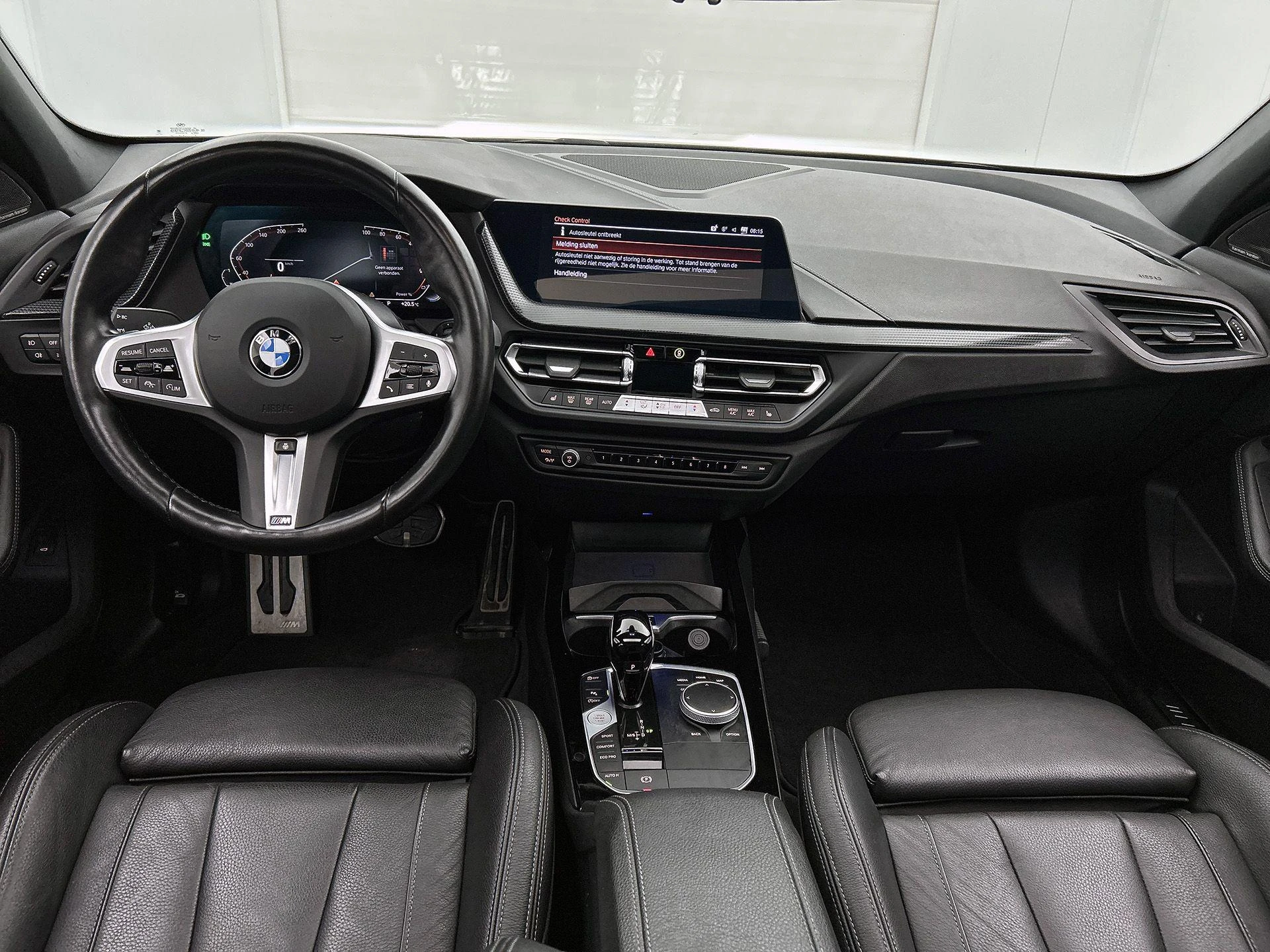 BMW 1-serie met kenteken T-764-VZ – autofoto 5