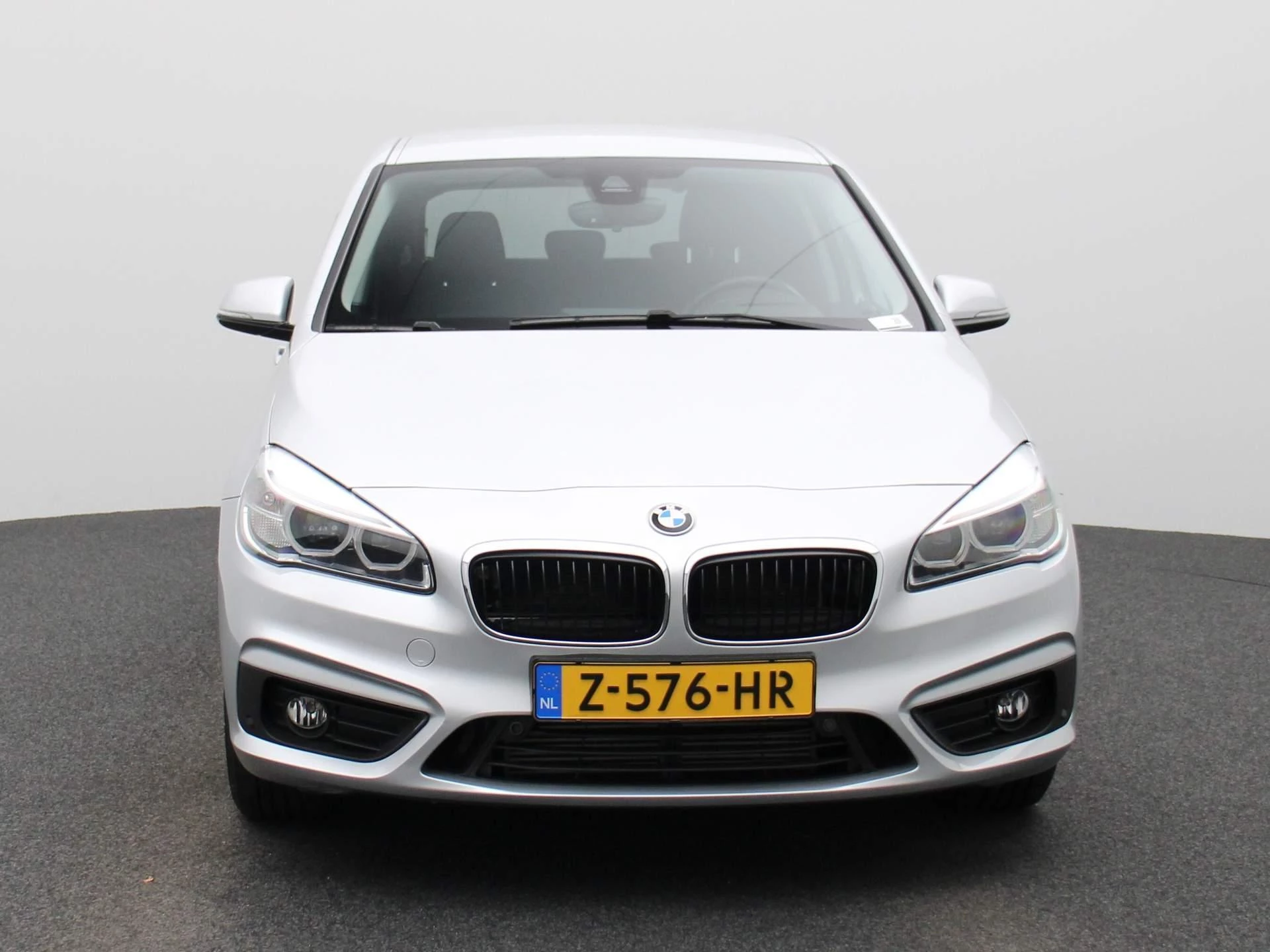 BMW 2-serie met kenteken 64100 – autofoto 5