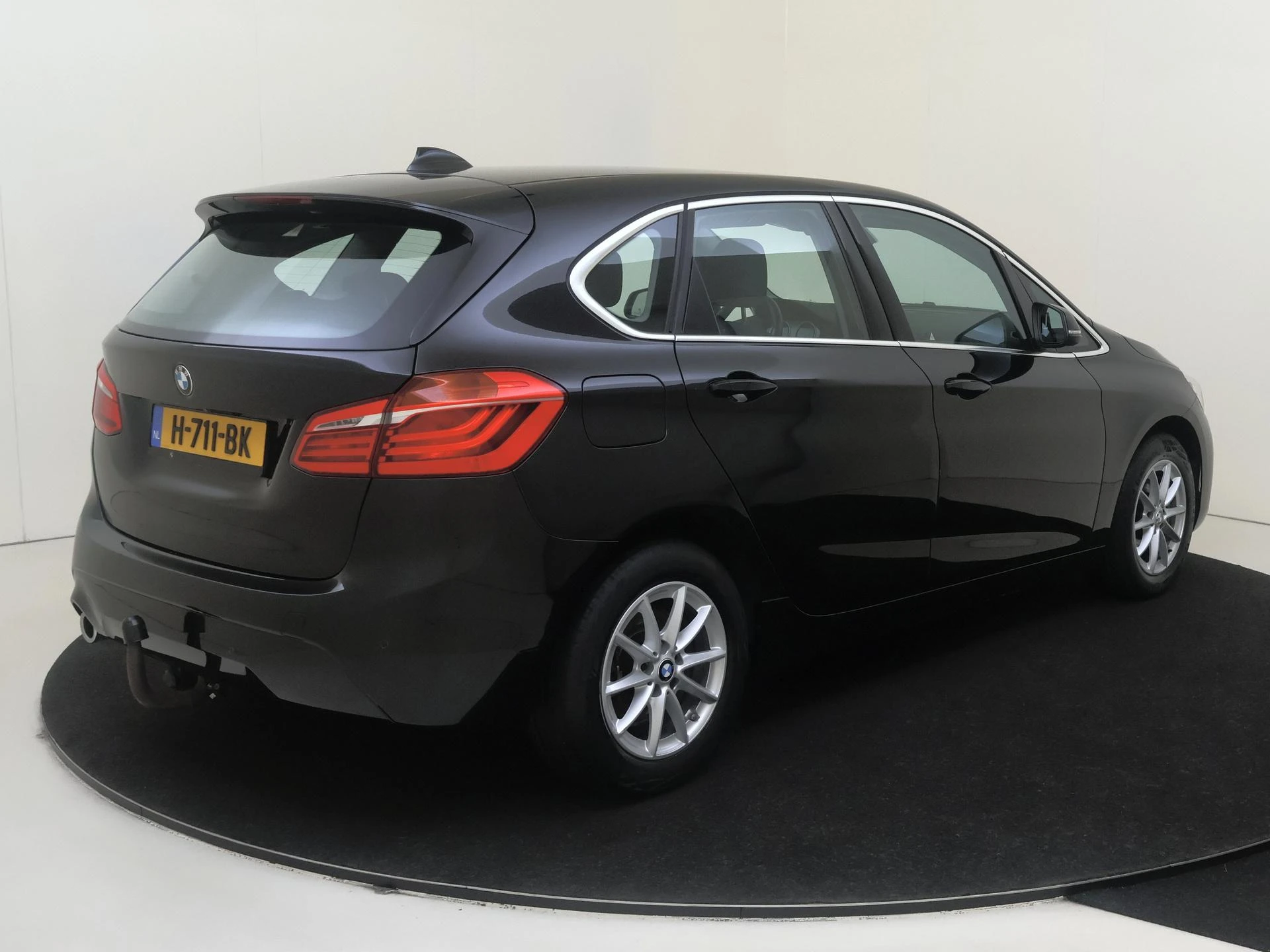 BMW 2-serie met kenteken 65100 – autofoto 5
