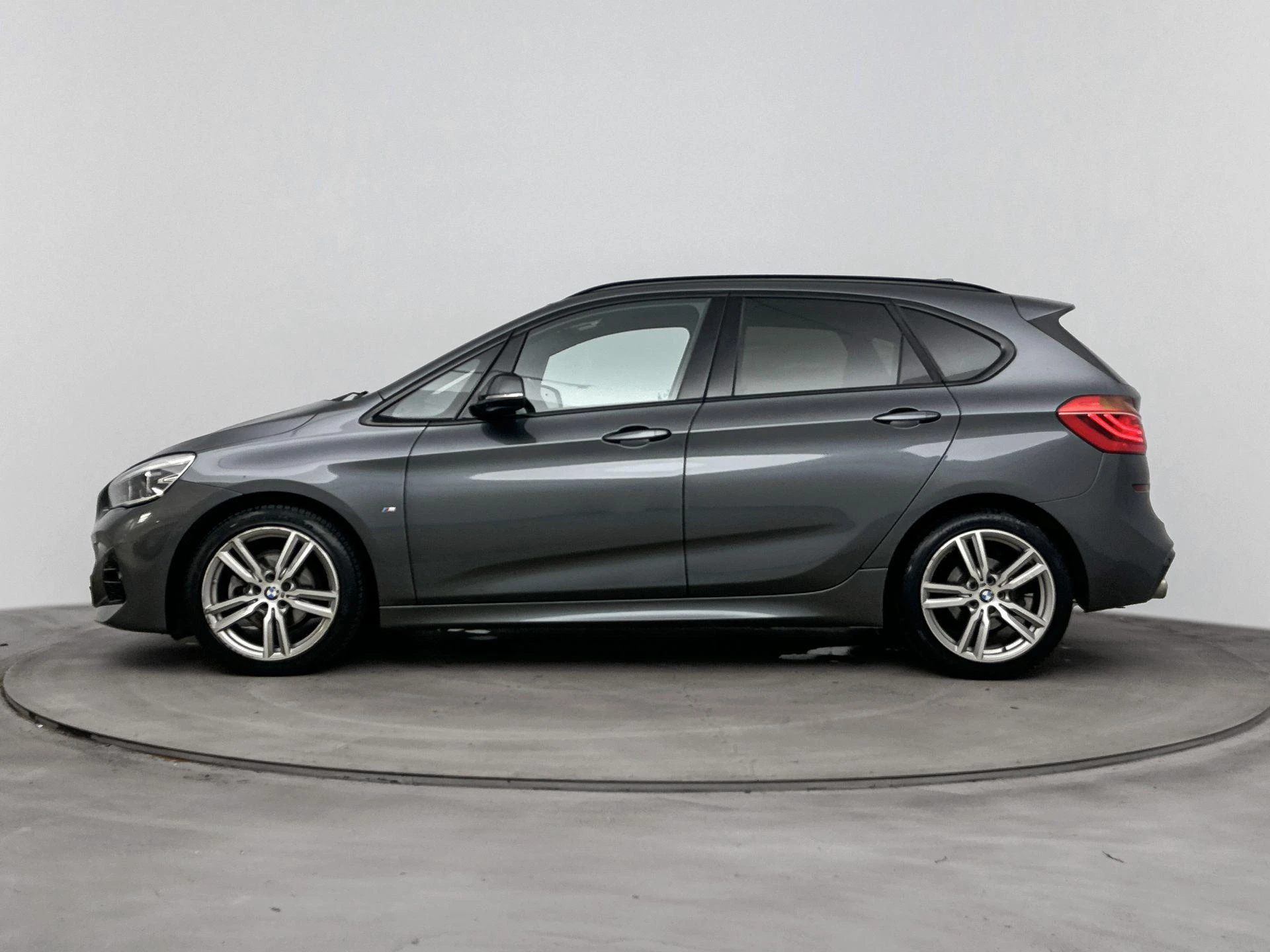 BMW 2-serie met kenteken 71100 – autofoto 4