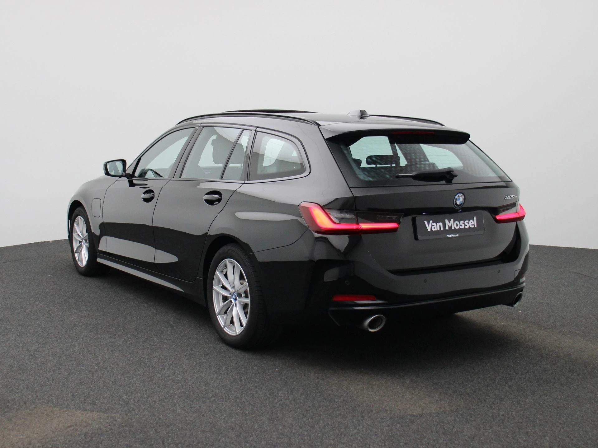 BMW 3-Serie met kenteken 17100 – autofoto 3