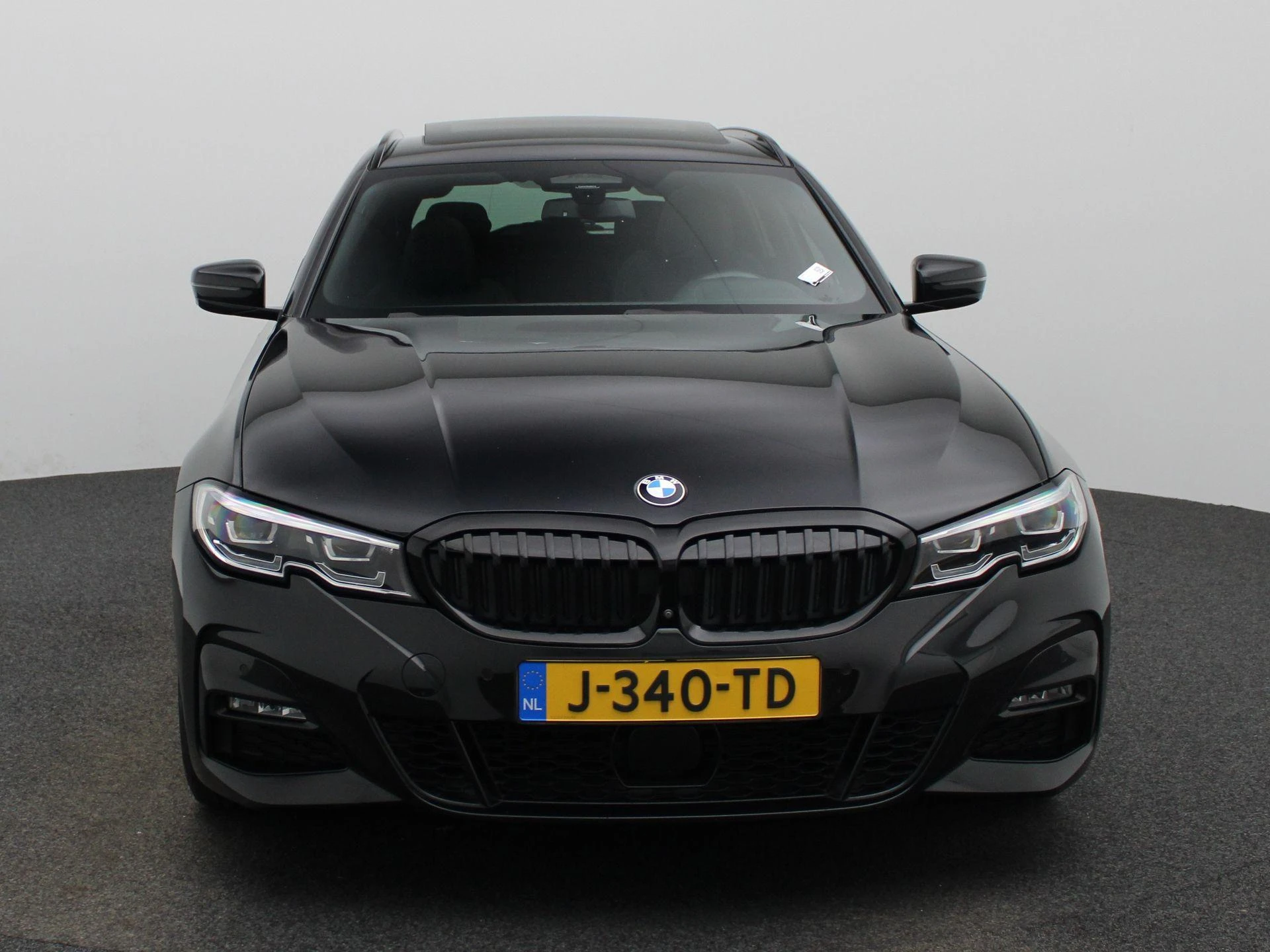 BMW 3-Serie met kenteken J-340-TD – autofoto 4