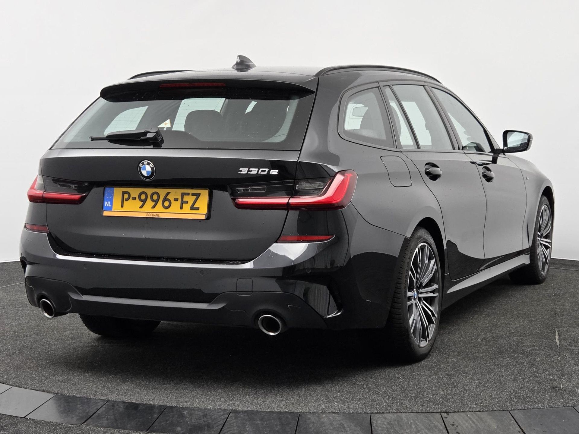 BMW 3-Serie met kenteken P-996-FZ – autofoto 2