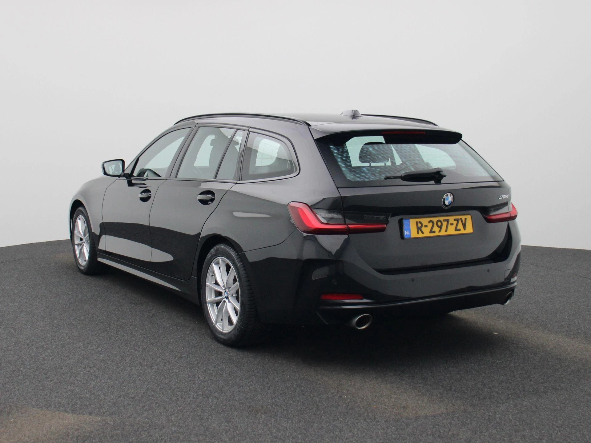 BMW 3-Serie met kenteken R-297-ZV – autofoto 3