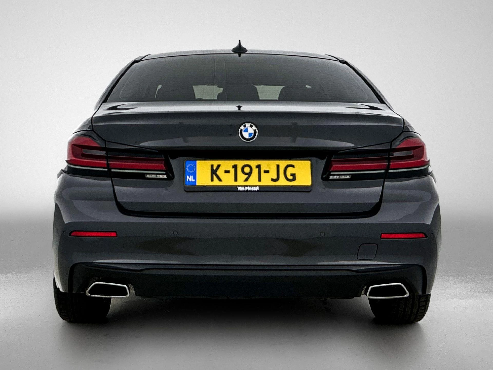 BMW 5-serie met kenteken K-191-JG – autofoto 4