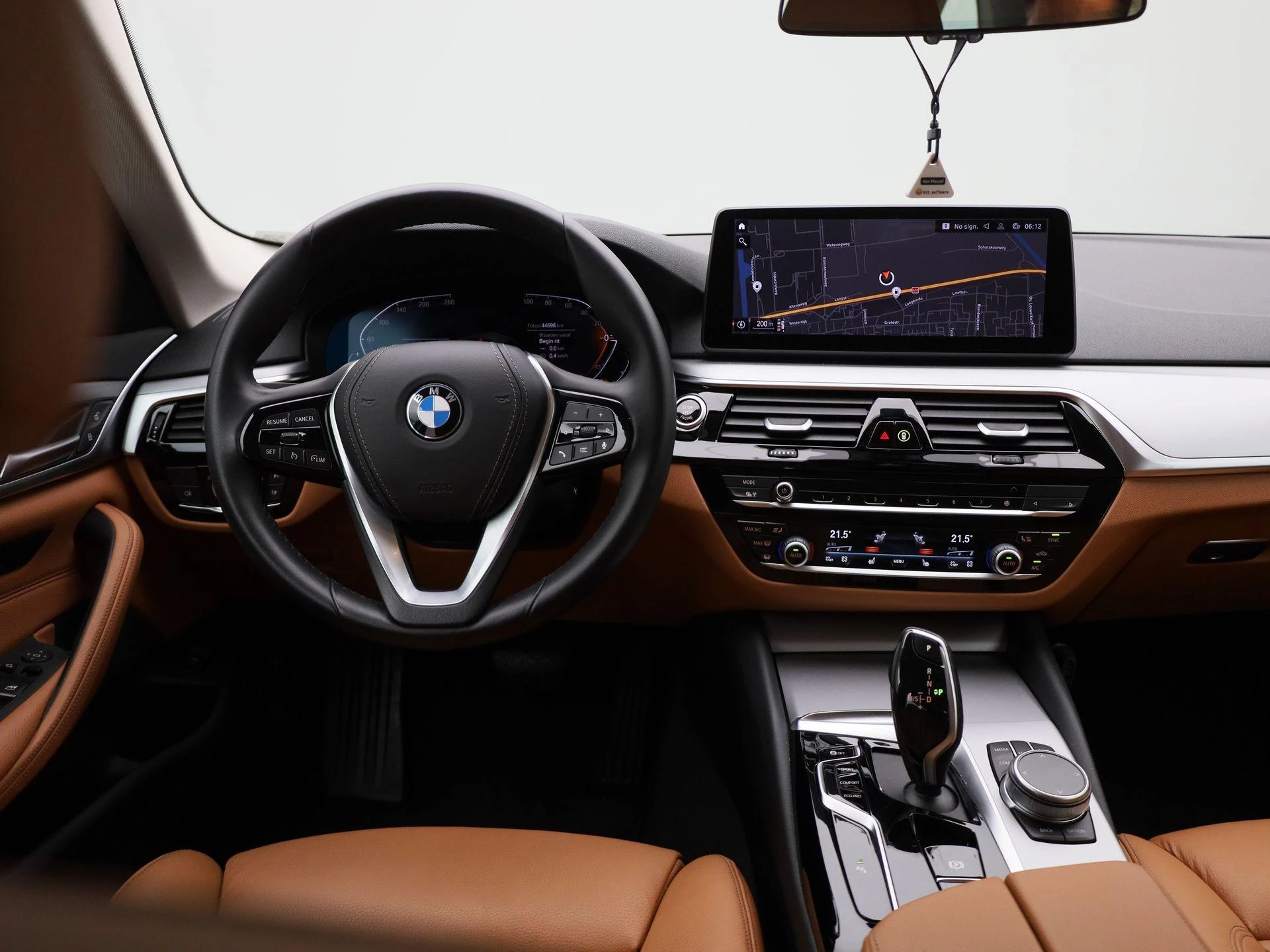 BMW 5-serie met kenteken N-940-VX – autofoto 3