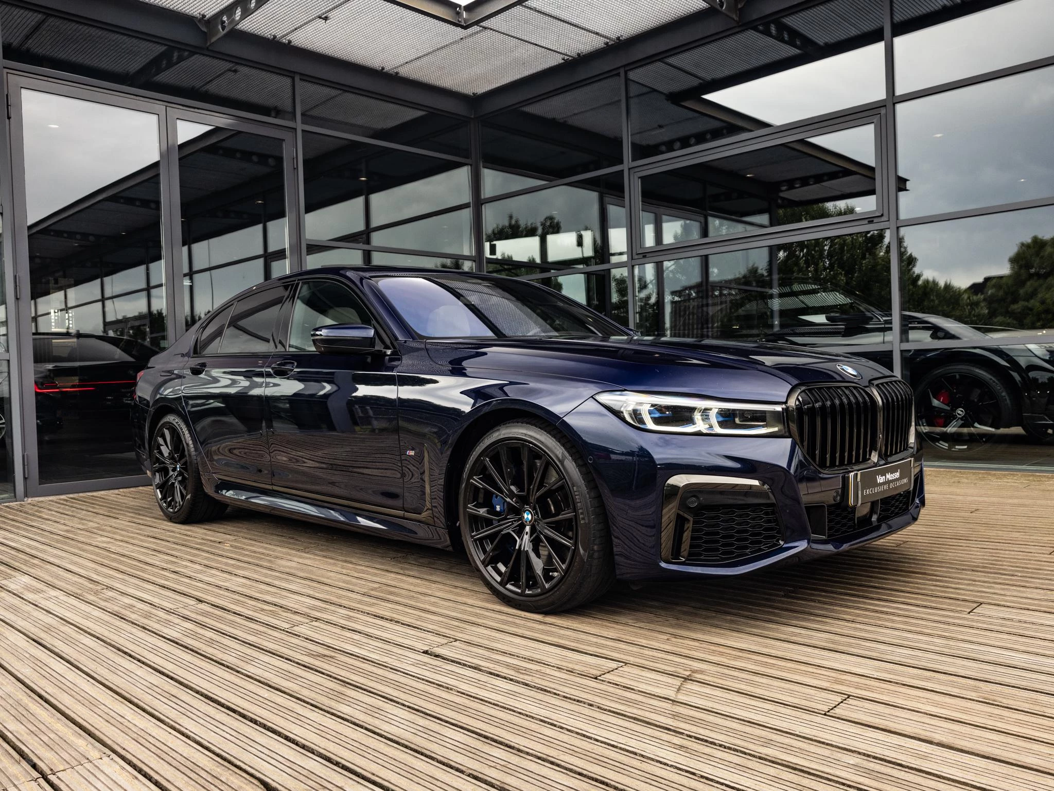 BMW 7-serie met kenteken HBX-55-N – autofoto 5
