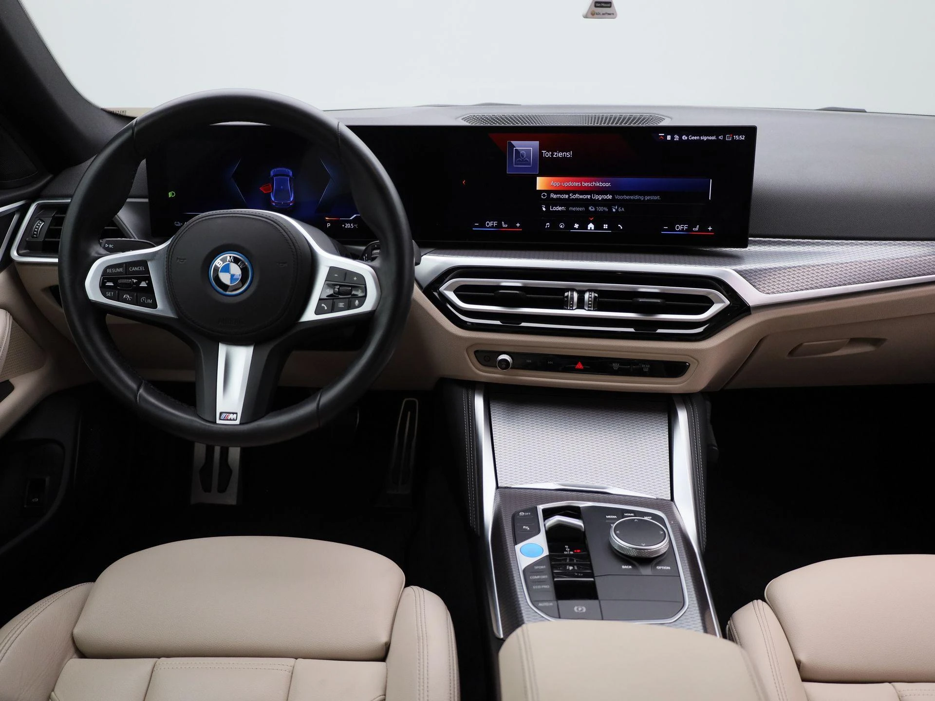 BMW i4 – autofoto 4