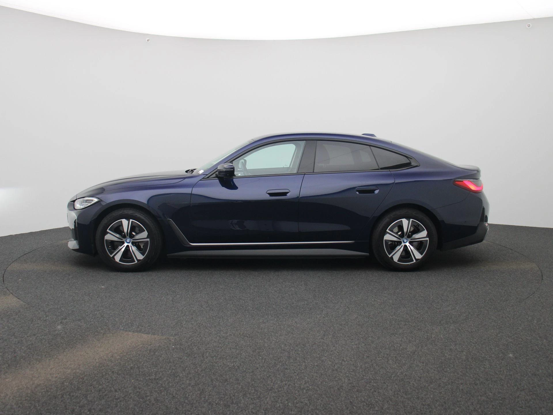 BMW i4 – autofoto 5
