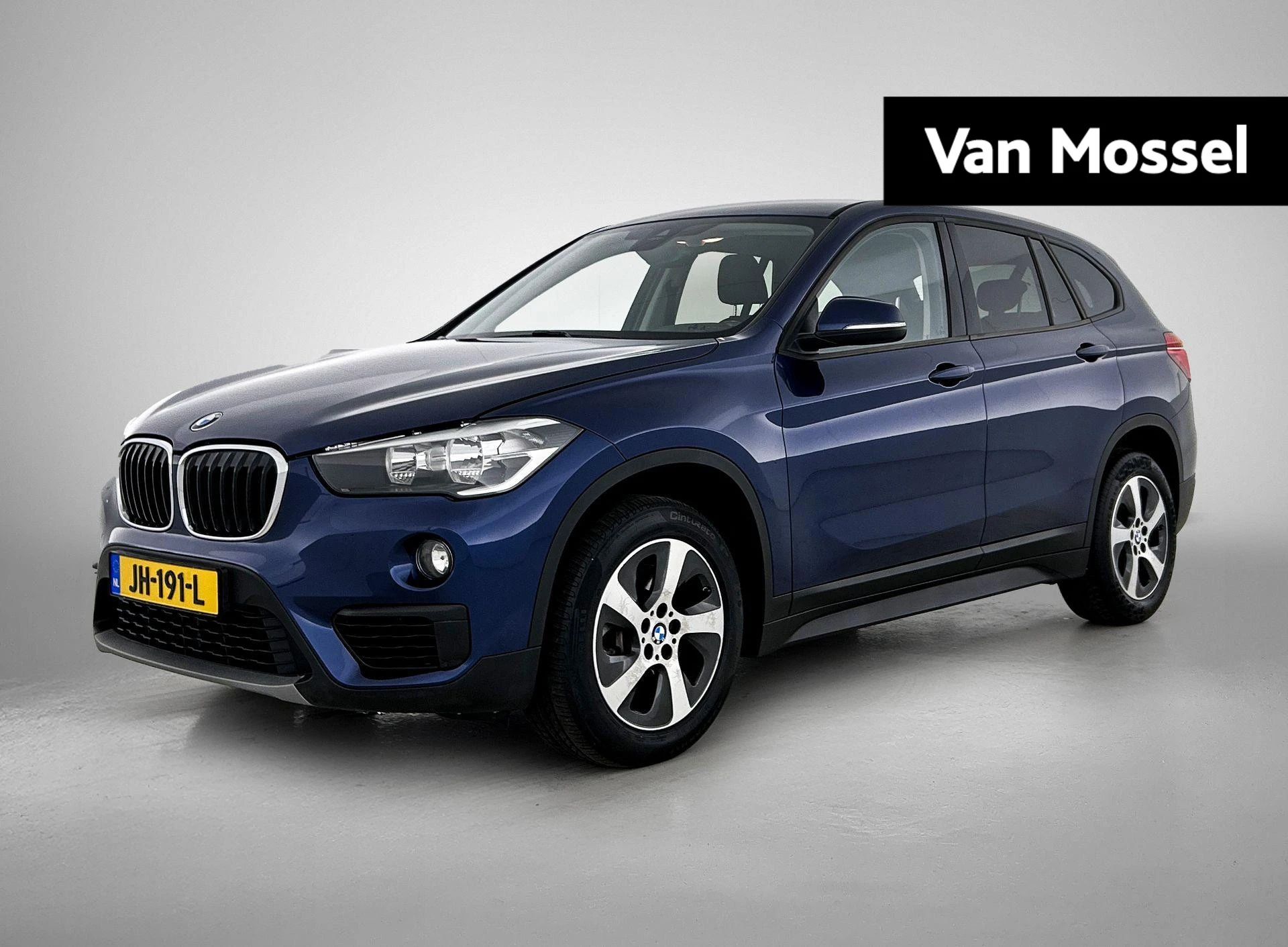 BMW X1 met kenteken 59100 – autofoto 2