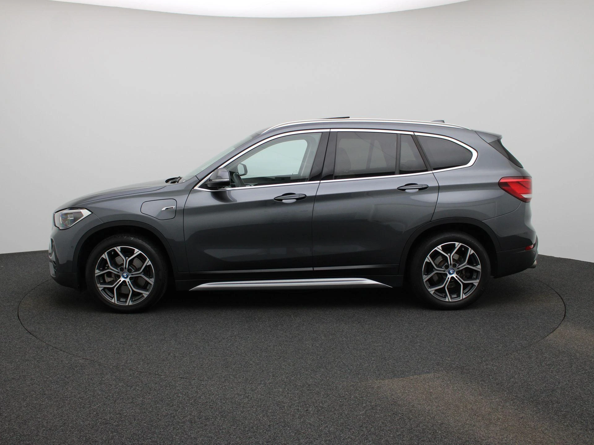 BMW X1 met kenteken G5022 – autofoto 5