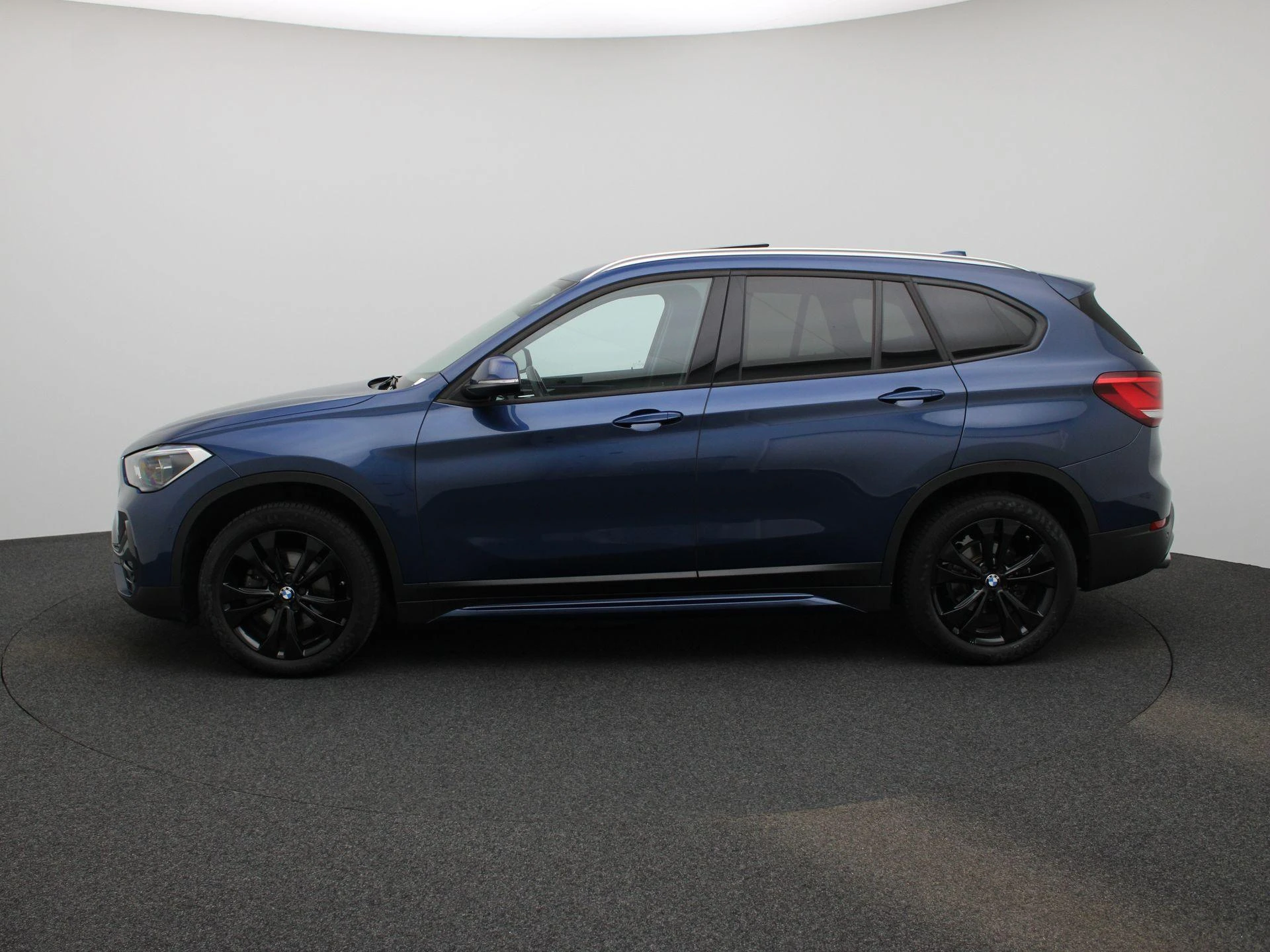 BMW X1 met kenteken KXJ-55-J – autofoto 5