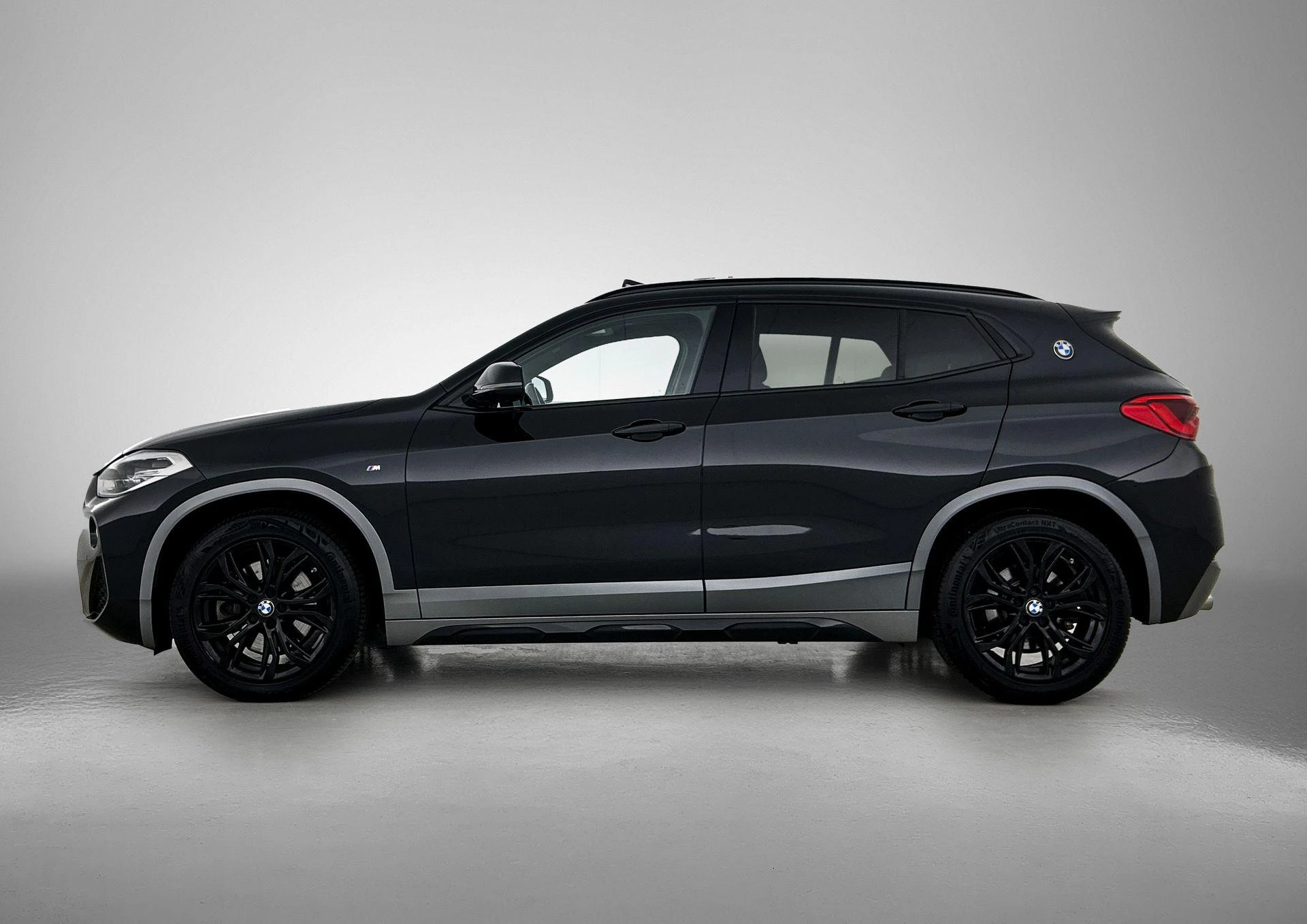BMW X2 met kenteken 74100 – autofoto 4