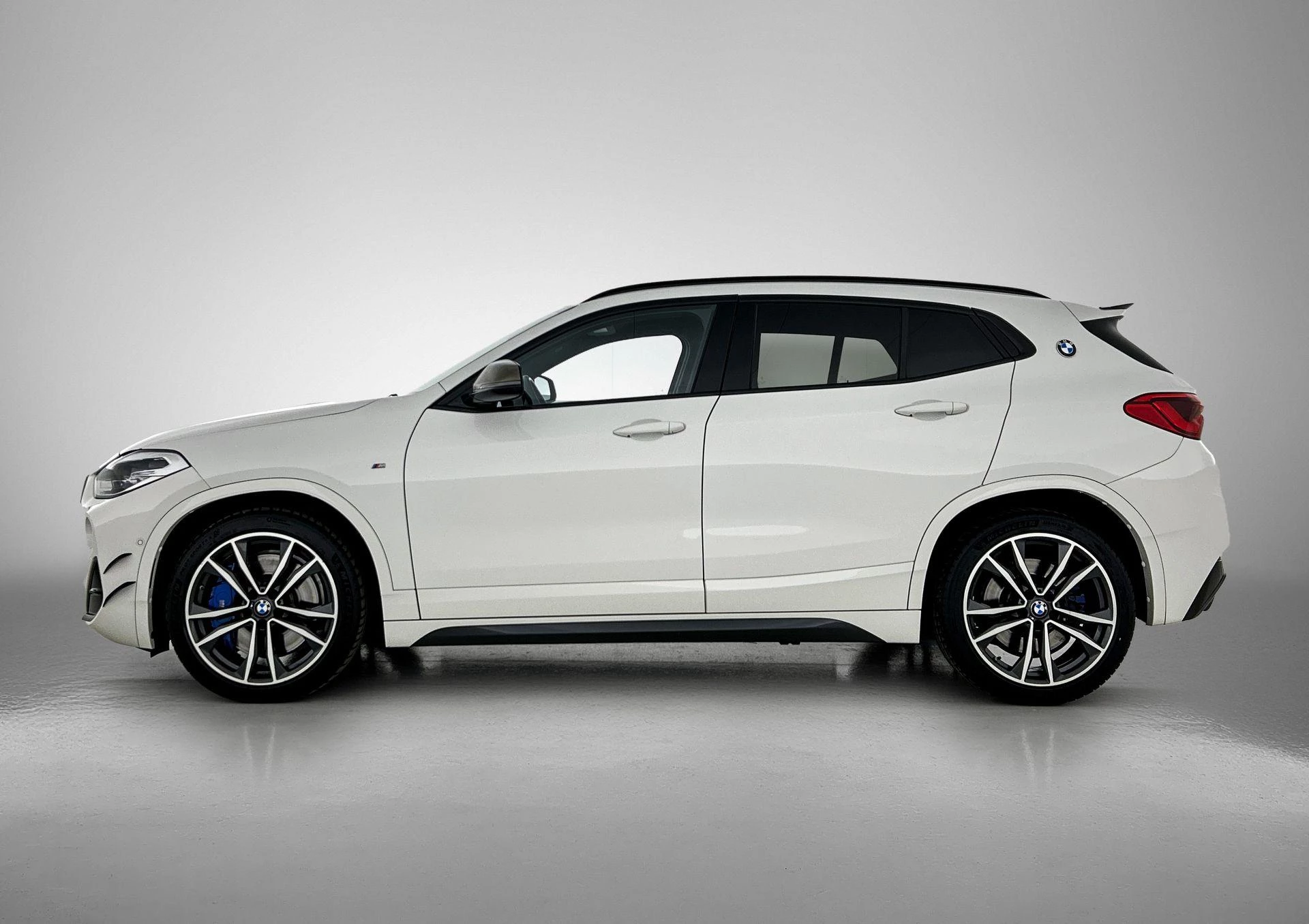 BMW X2 met kenteken Z-865-HJ – autofoto 4