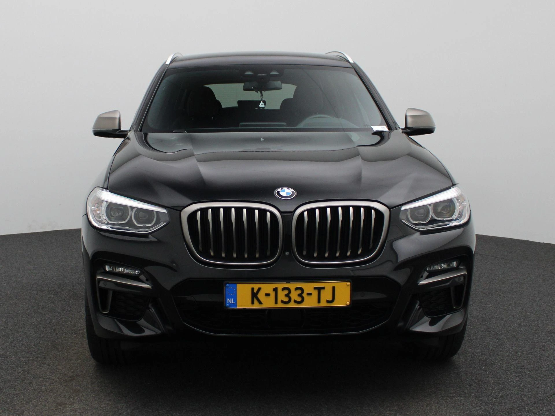 BMW X3 met kenteken 106100 – autofoto 4