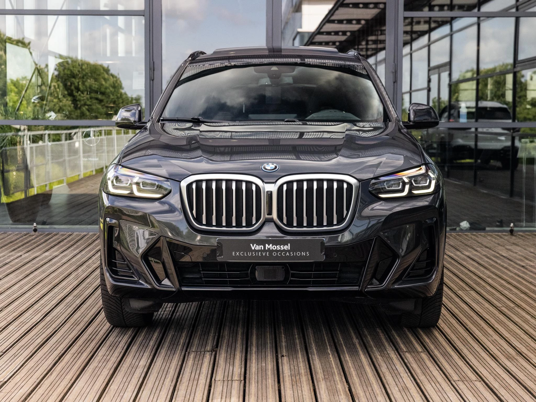 BMW X3 met kenteken 20100 – autofoto 4