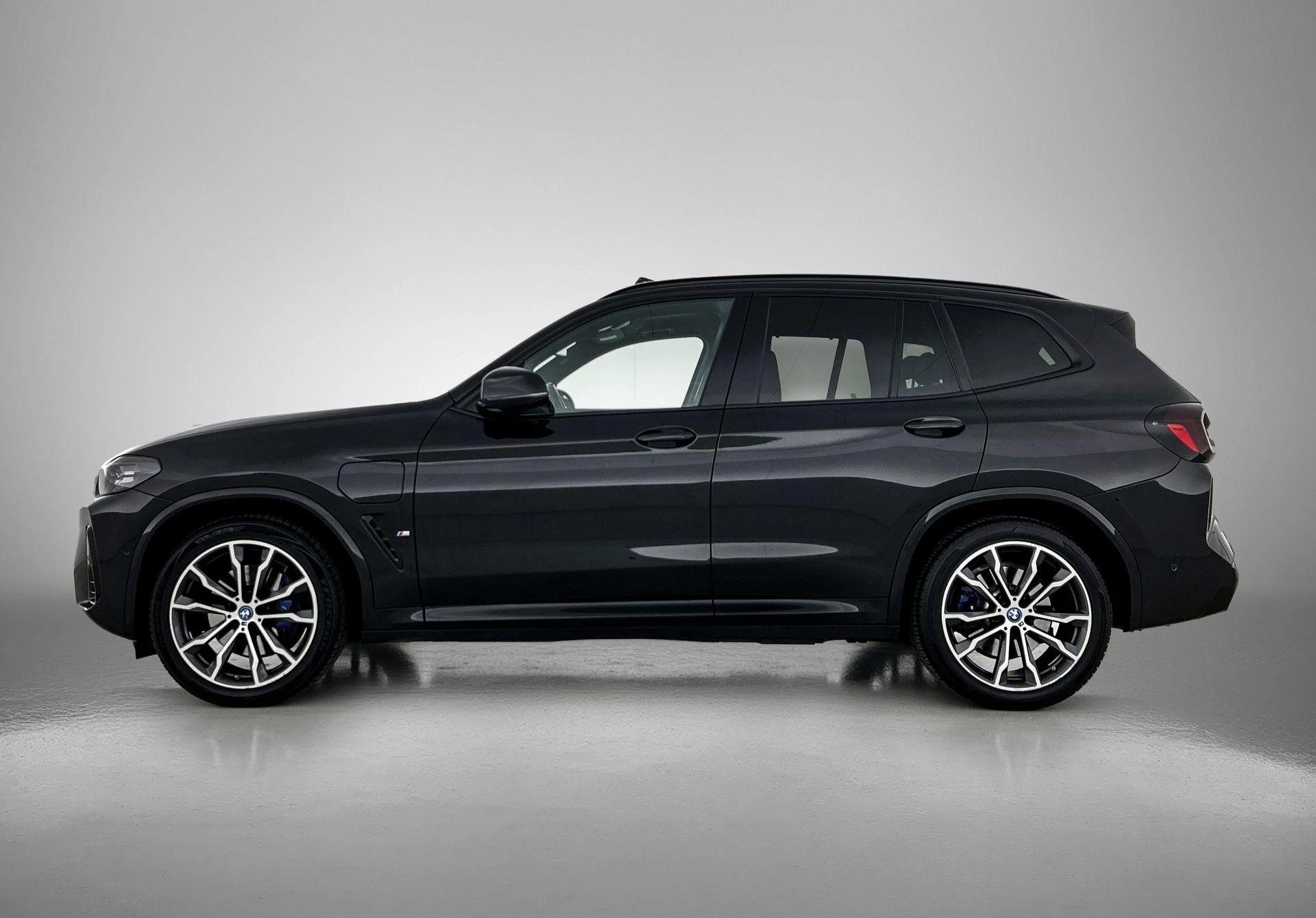 BMW X3 met kenteken 44 – autofoto 4