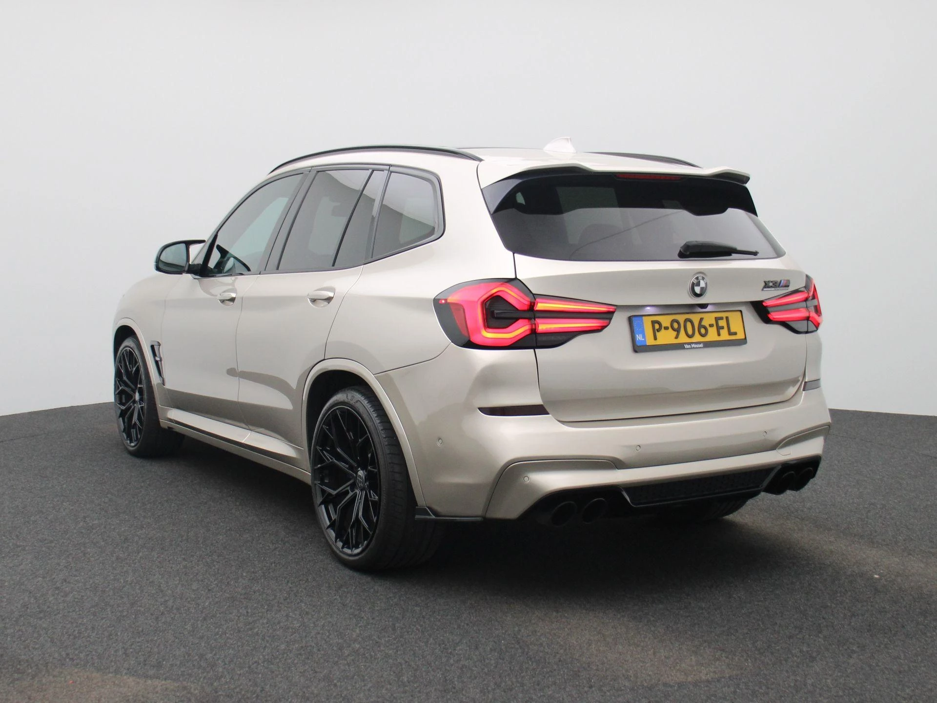 BMW X3 met kenteken P-906-FL – autofoto 3