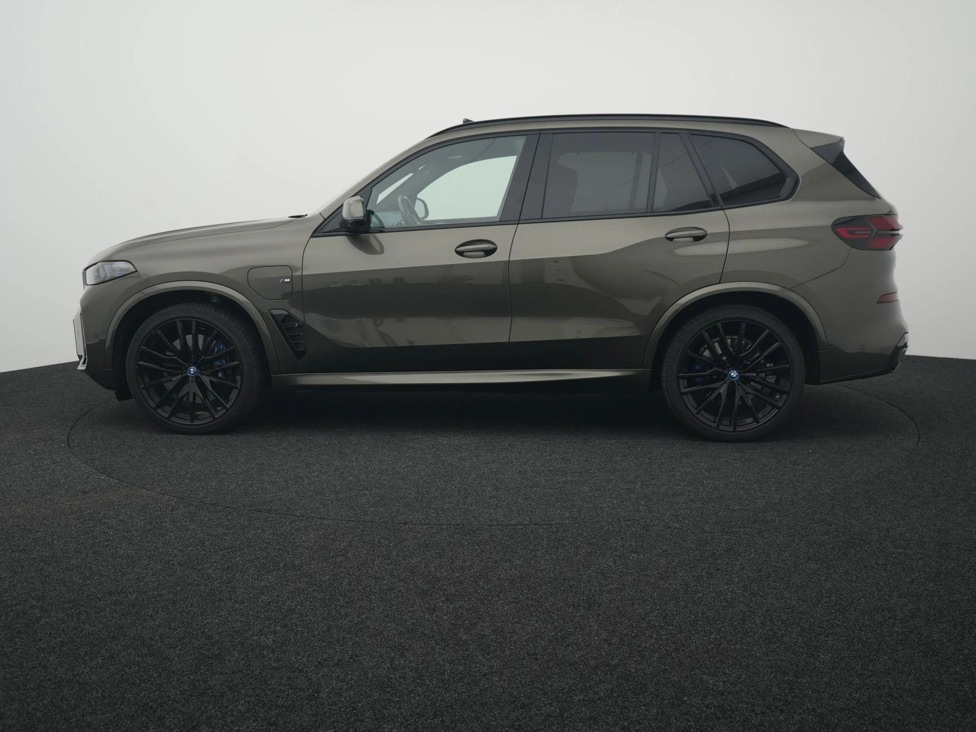 BMW X5 met kenteken 08100 – autofoto 5