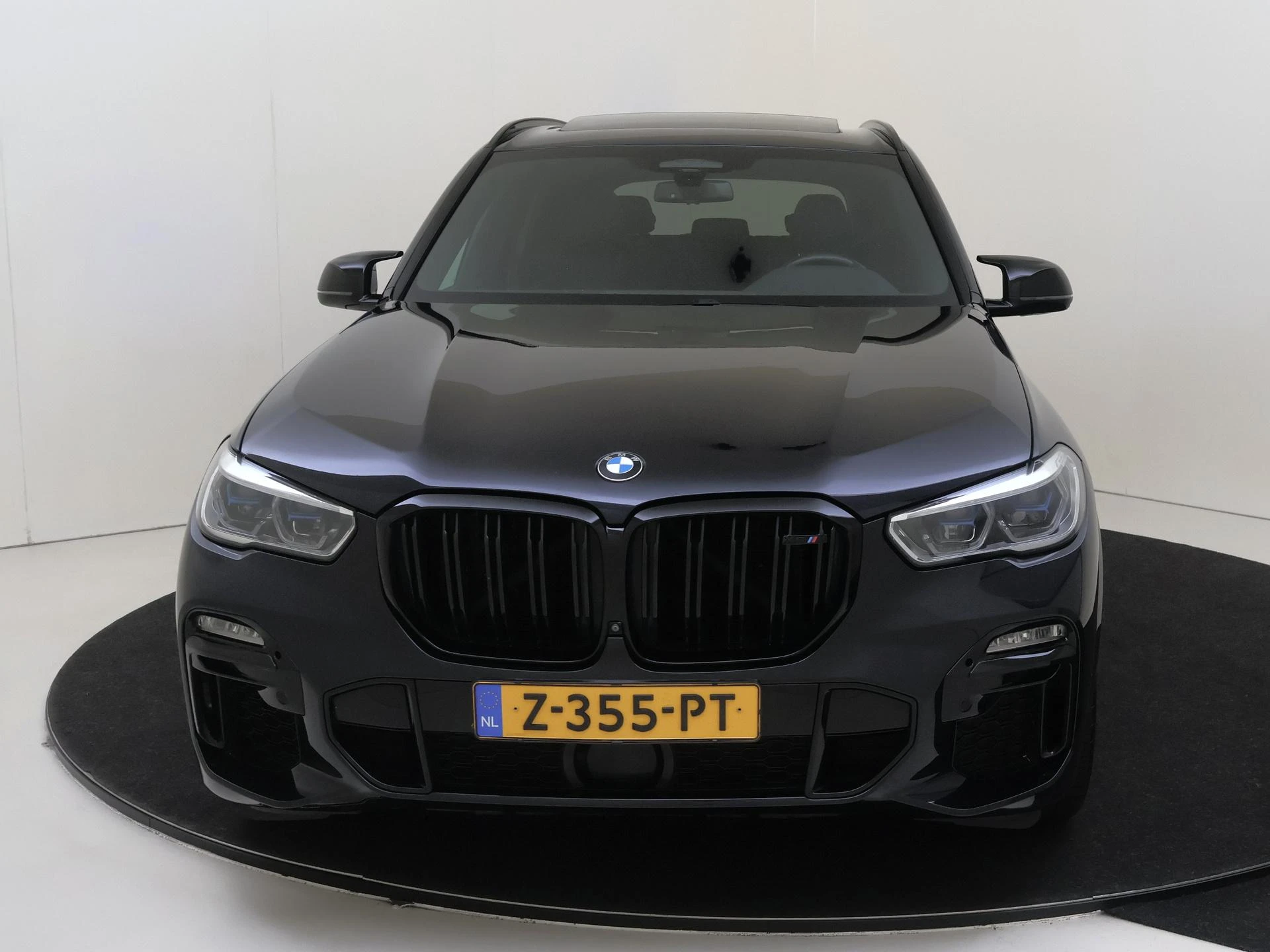 BMW X5 met kenteken Z-355-PT – autofoto 3
