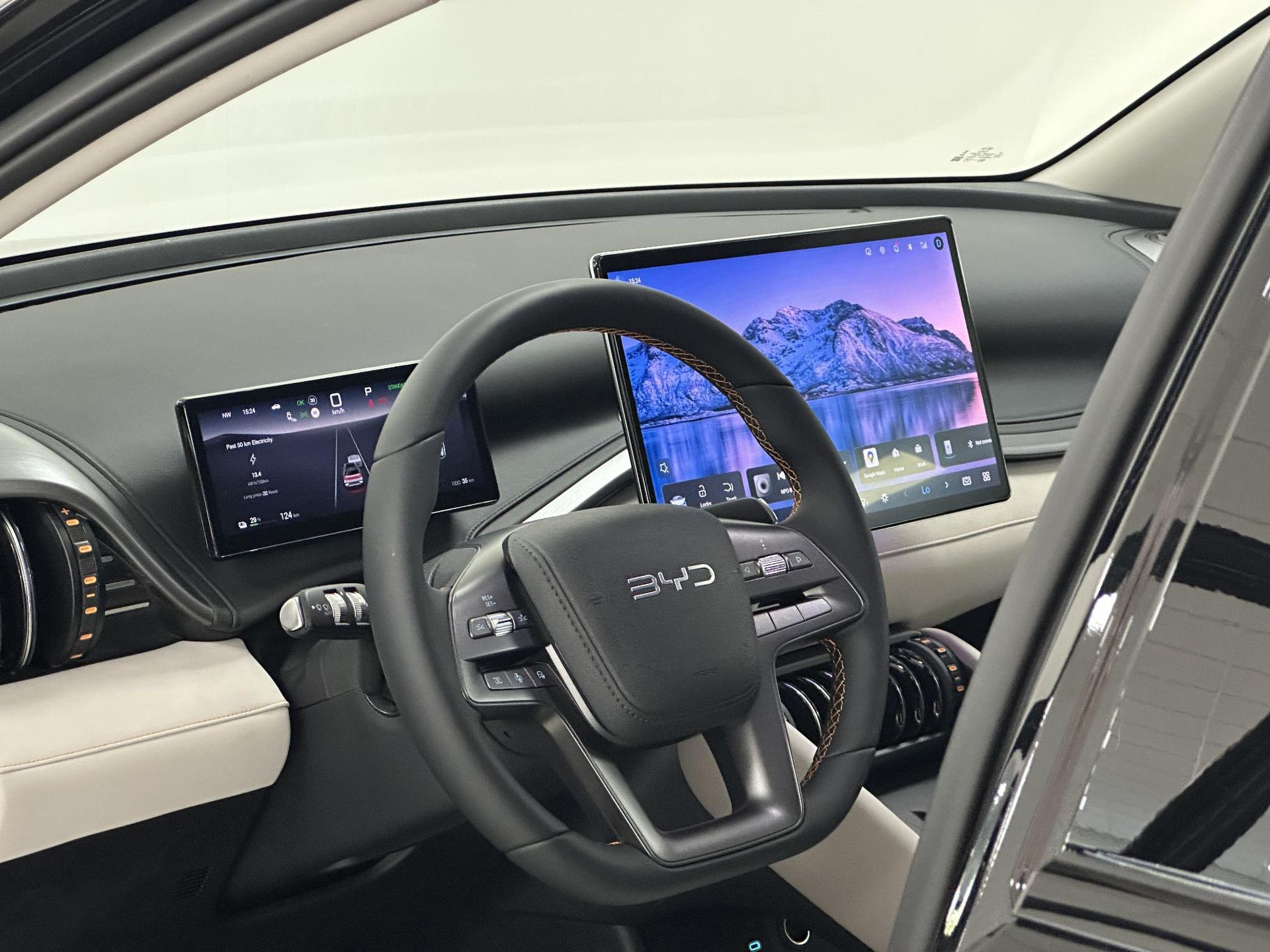 BYD ATTO3 – autofoto 3