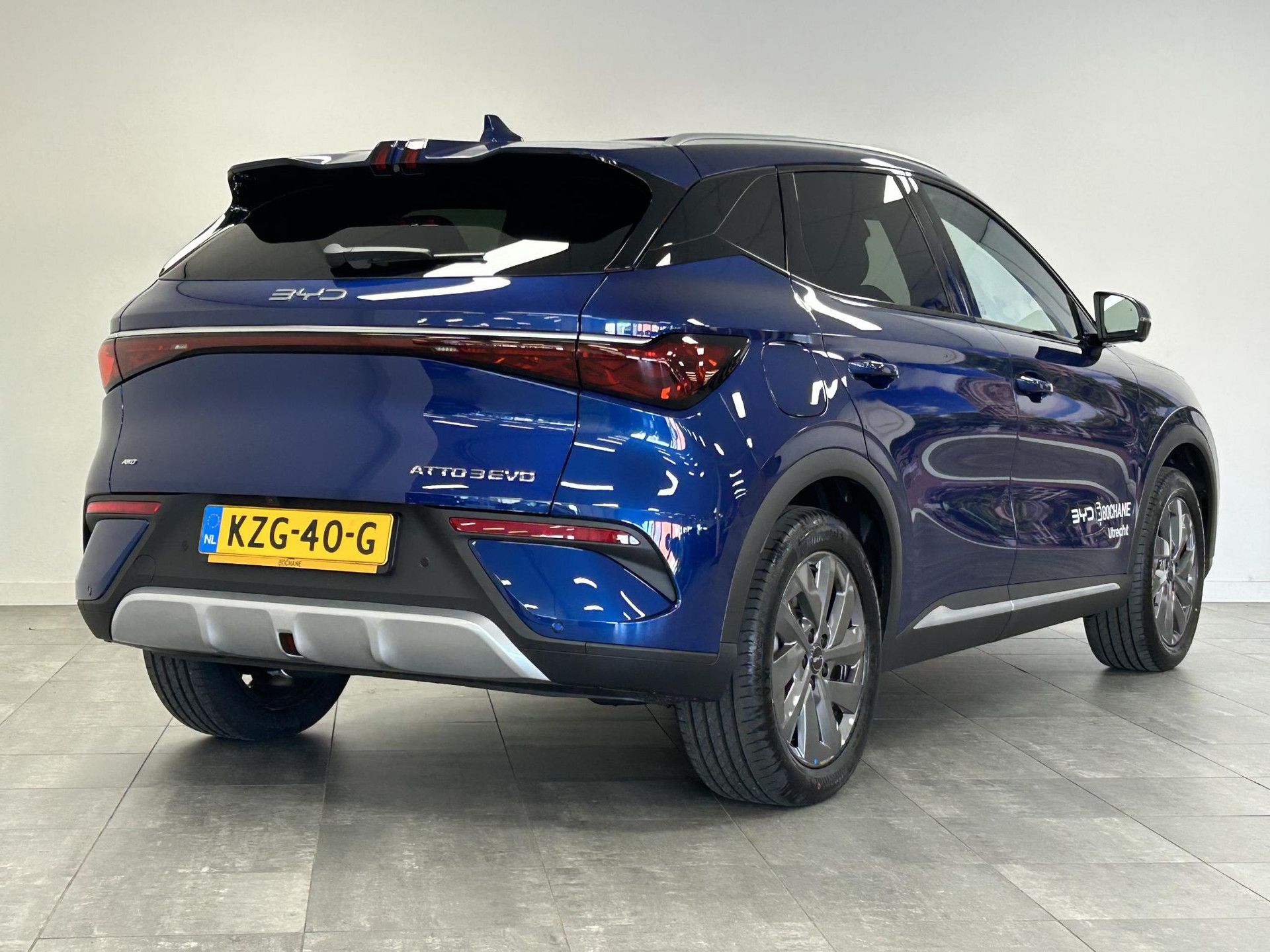 BYD ATTO3 met kenteken KZG-40-G – autofoto 2