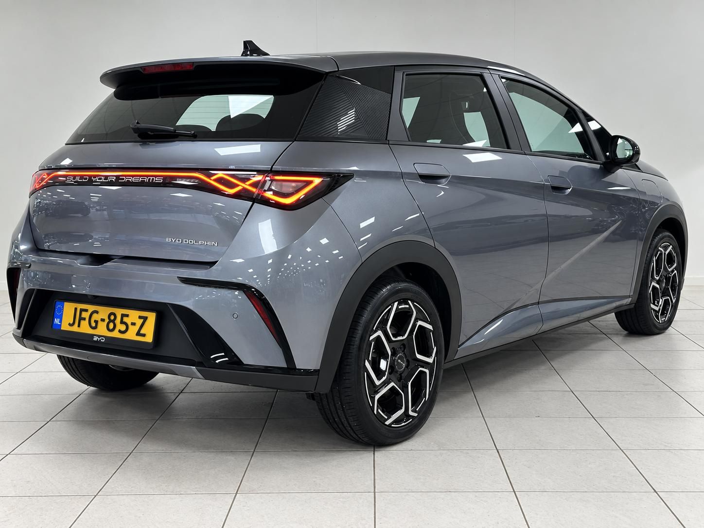 BYD DOLPHIN met kenteken JFG-85-Z – autofoto 2