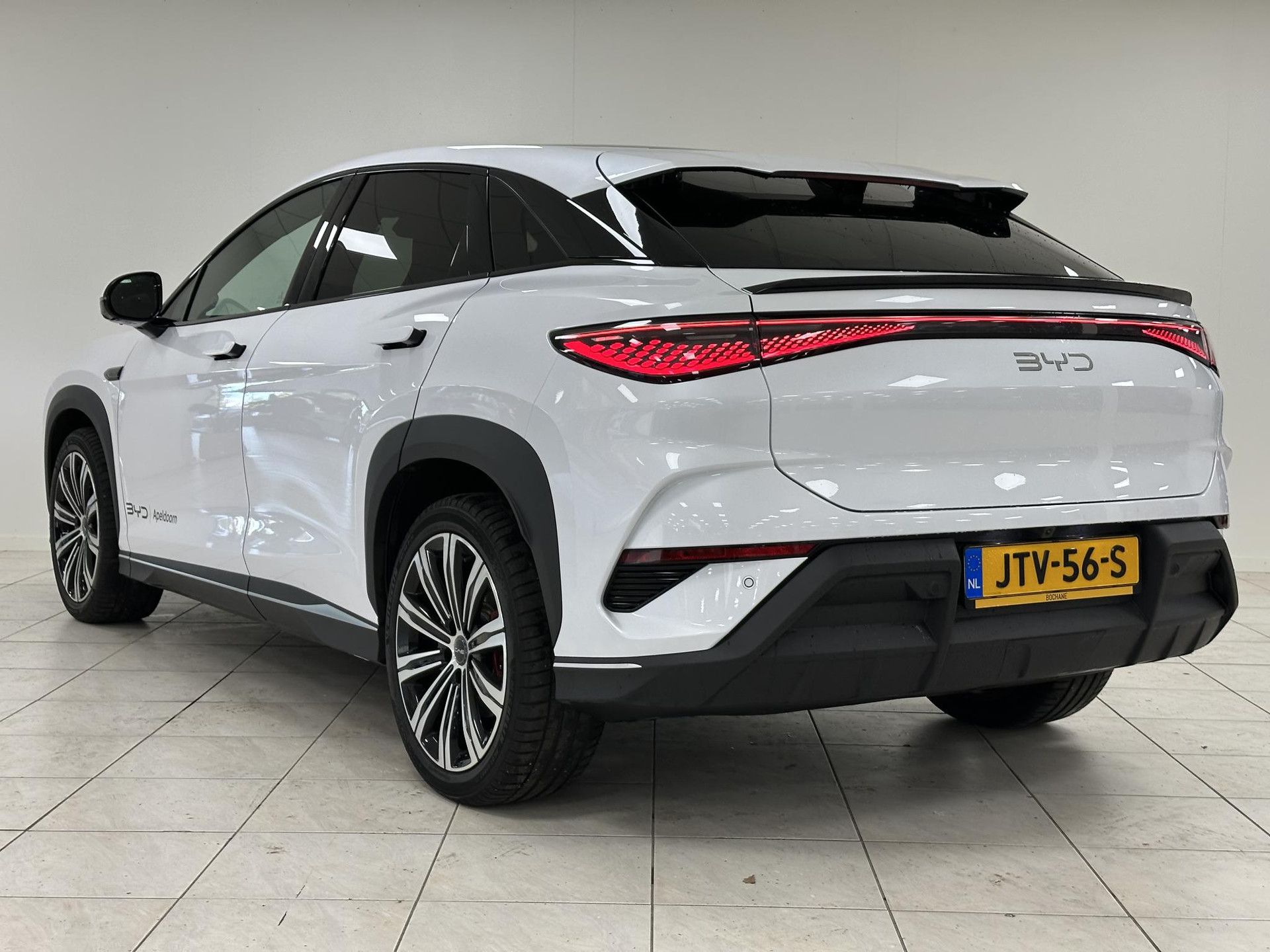 BYD SEALION met kenteken JTV-56-S – autofoto 5