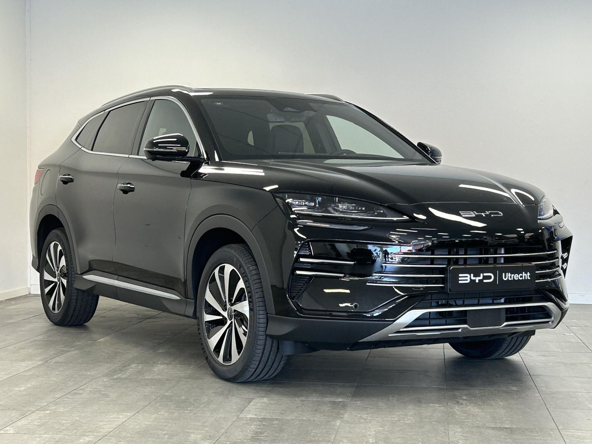 BYD SEALU – autofoto 5