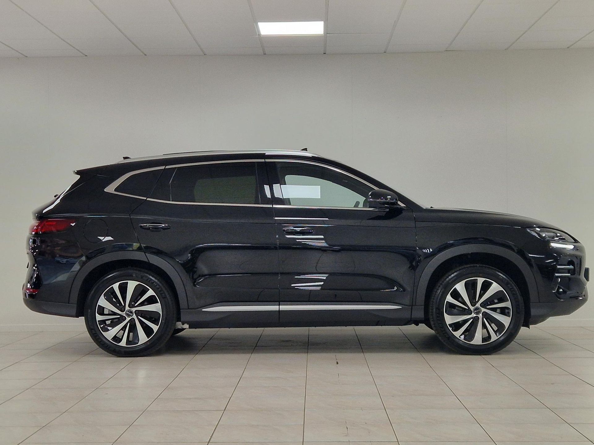 BYD SEALU – autofoto 5