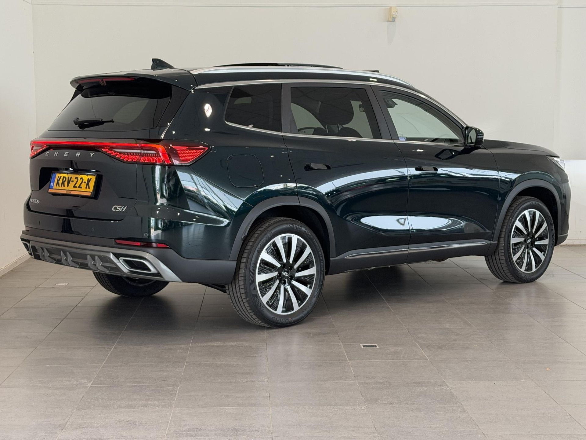 Chery TIGGO8 met kenteken KRV-22-K – autofoto 2