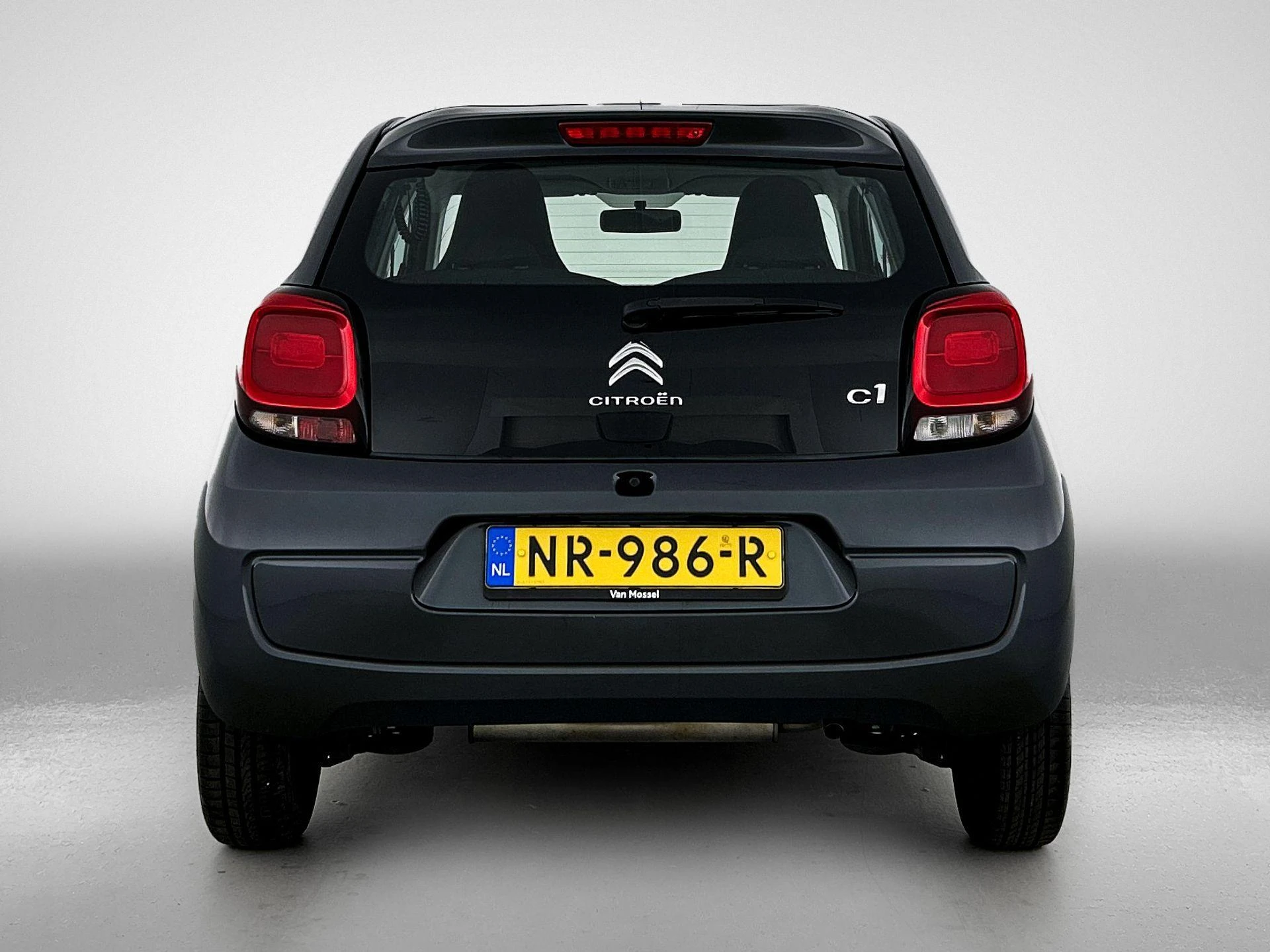 Citroën C1 met kenteken 45100 – autofoto 5