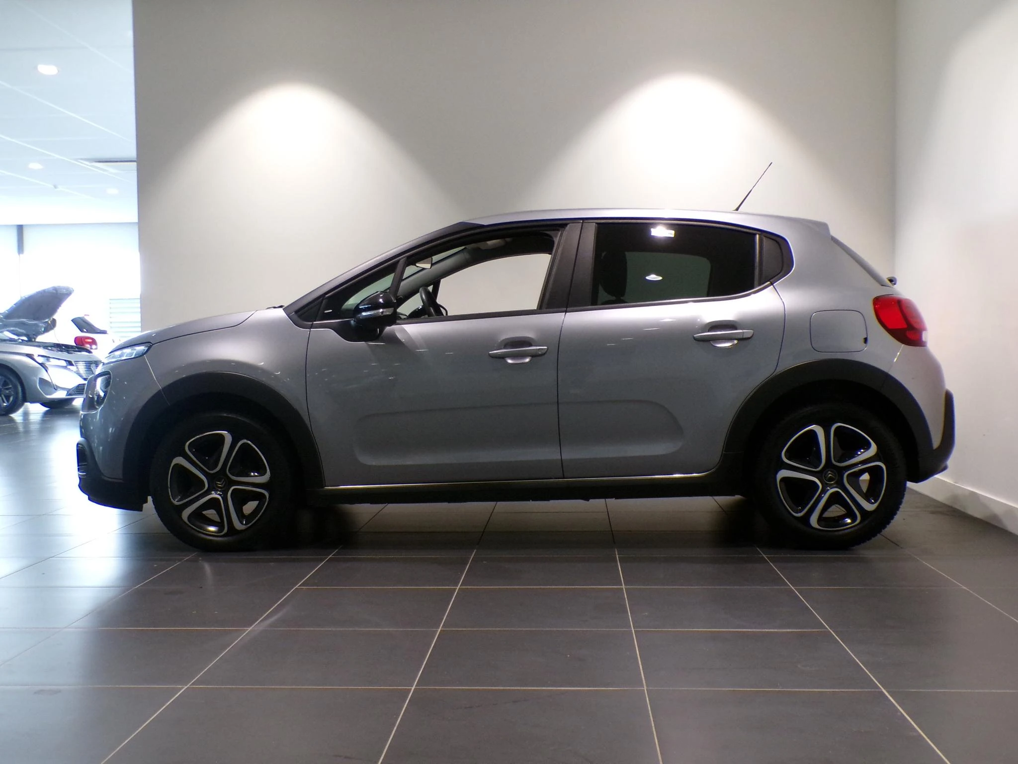 Citroën C3 met kenteken 49100 – autofoto 5