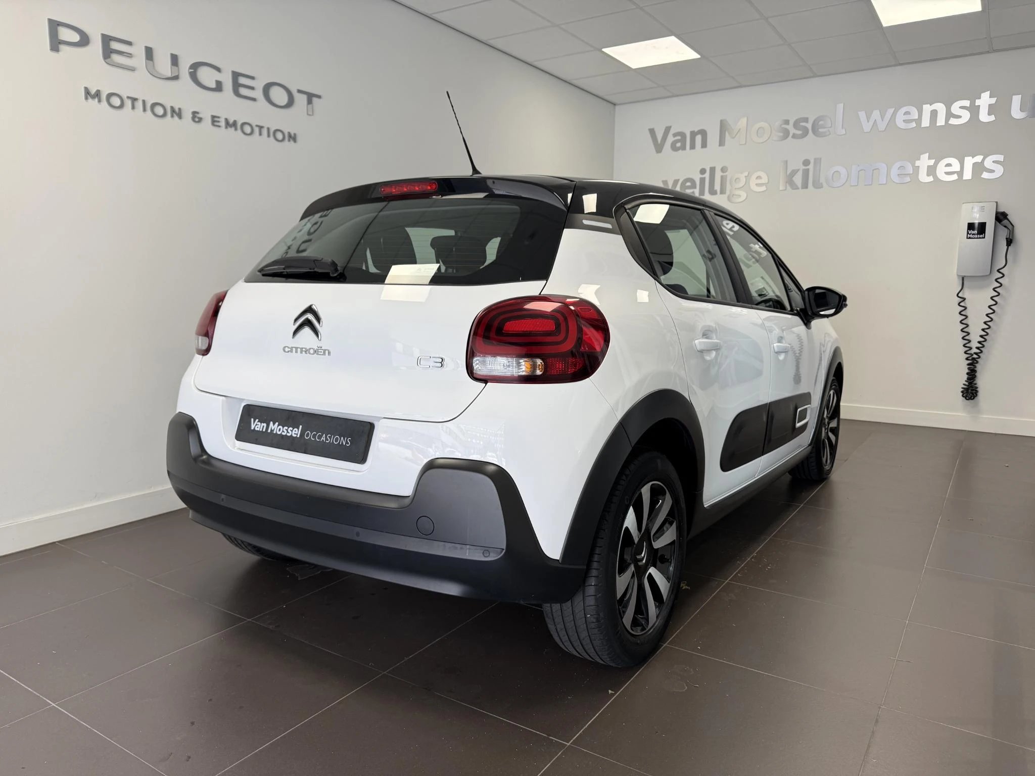 Citroën C3 met kenteken 56100 – autofoto 5
