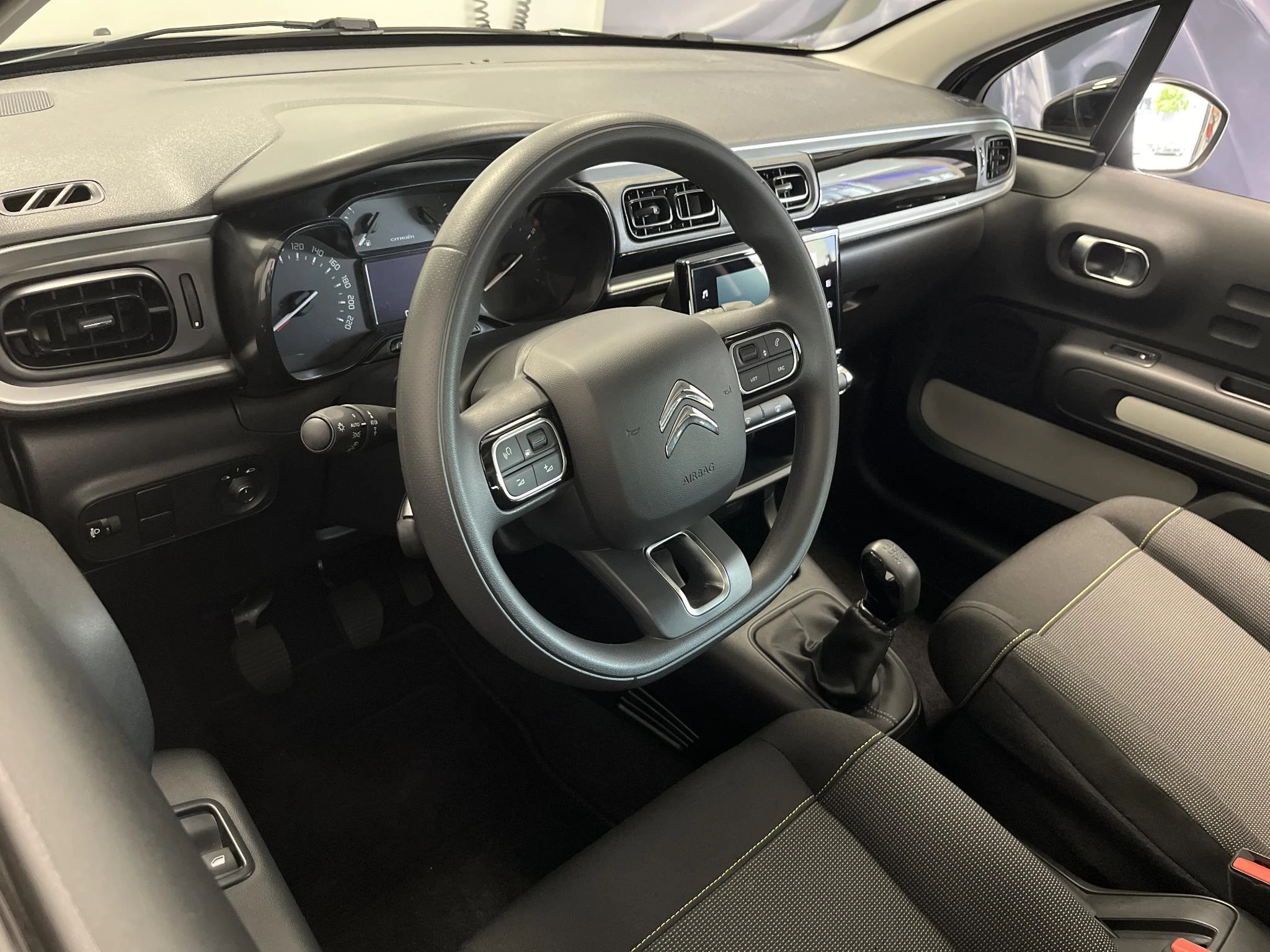 Citroën C3 met kenteken Z-220-DL – autofoto 5
