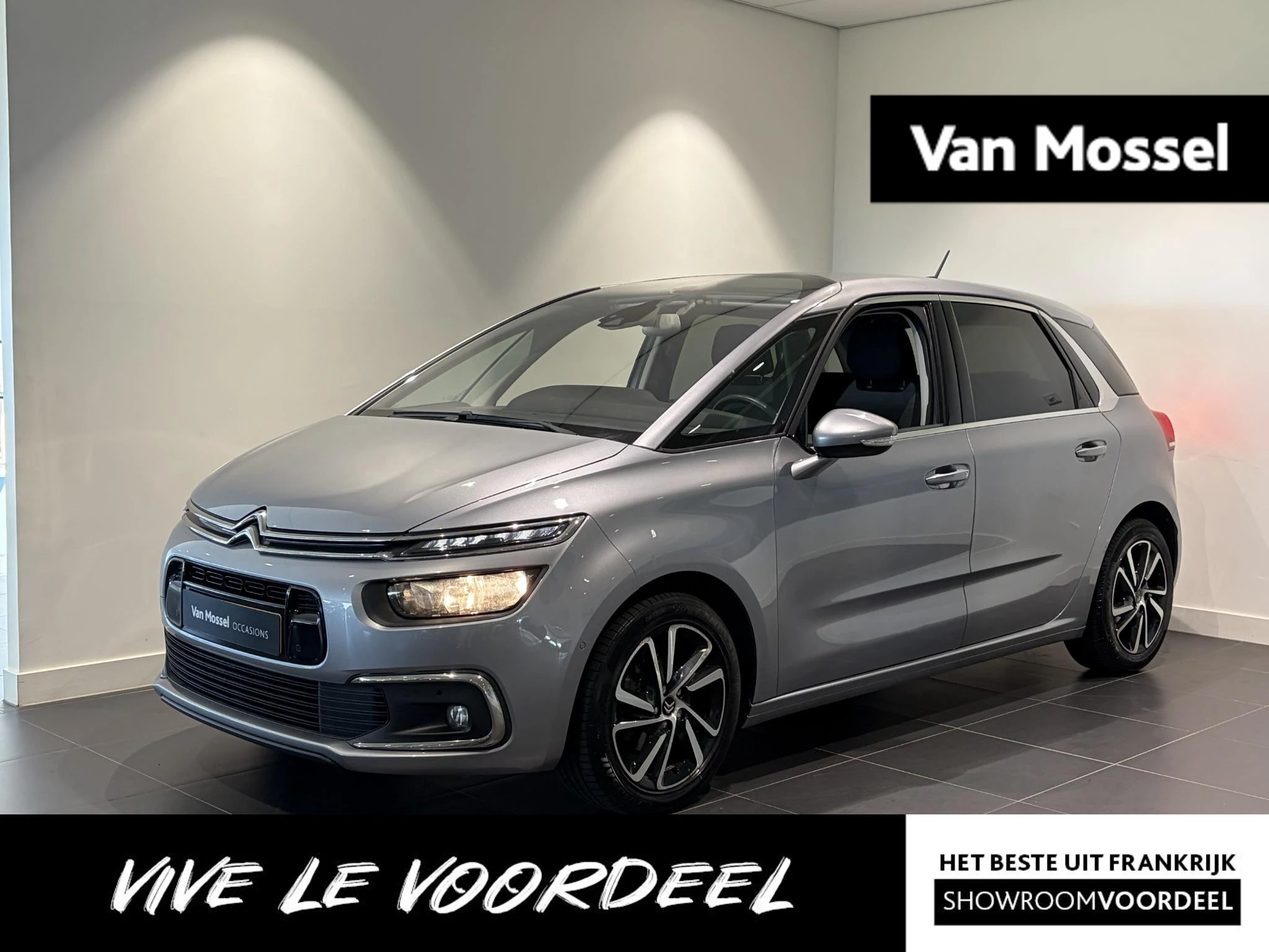 Citroën C4Spacetourer met kenteken 60100 – autofoto 2