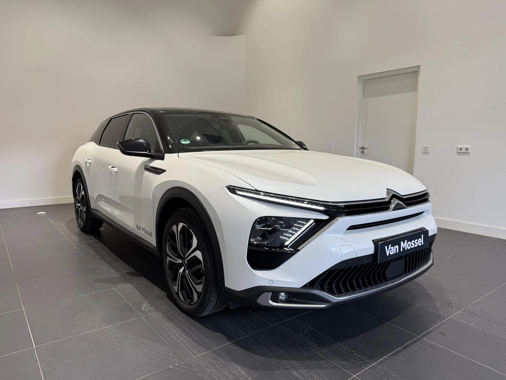 Citroën C5X met kenteken T-079-TS – autofoto 5