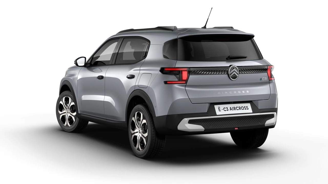 Citroën ë-C3Aircross met kenteken 401 – autofoto 5