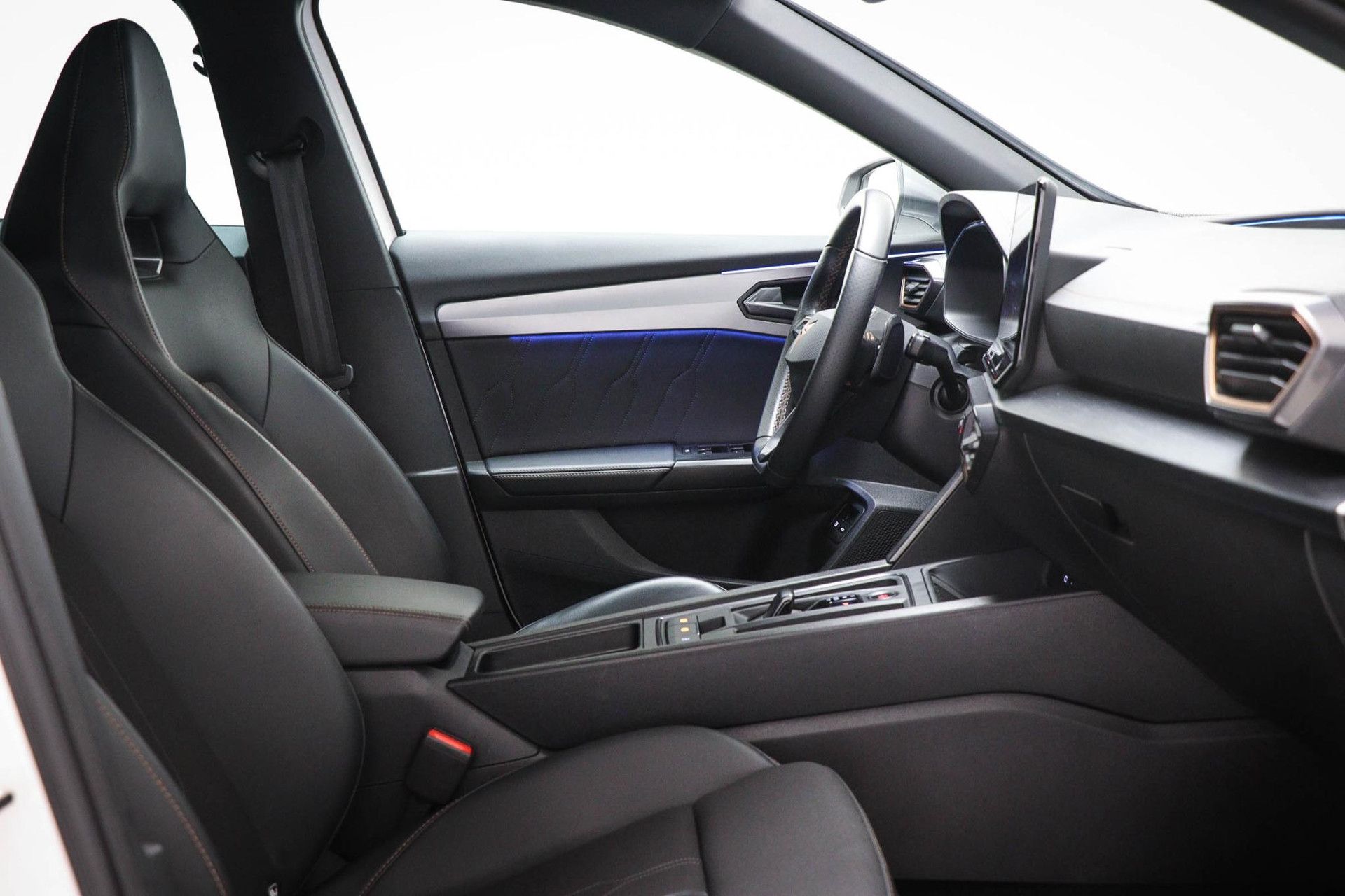 CUPRA Formentor met kenteken HRK-34-F – autofoto 4