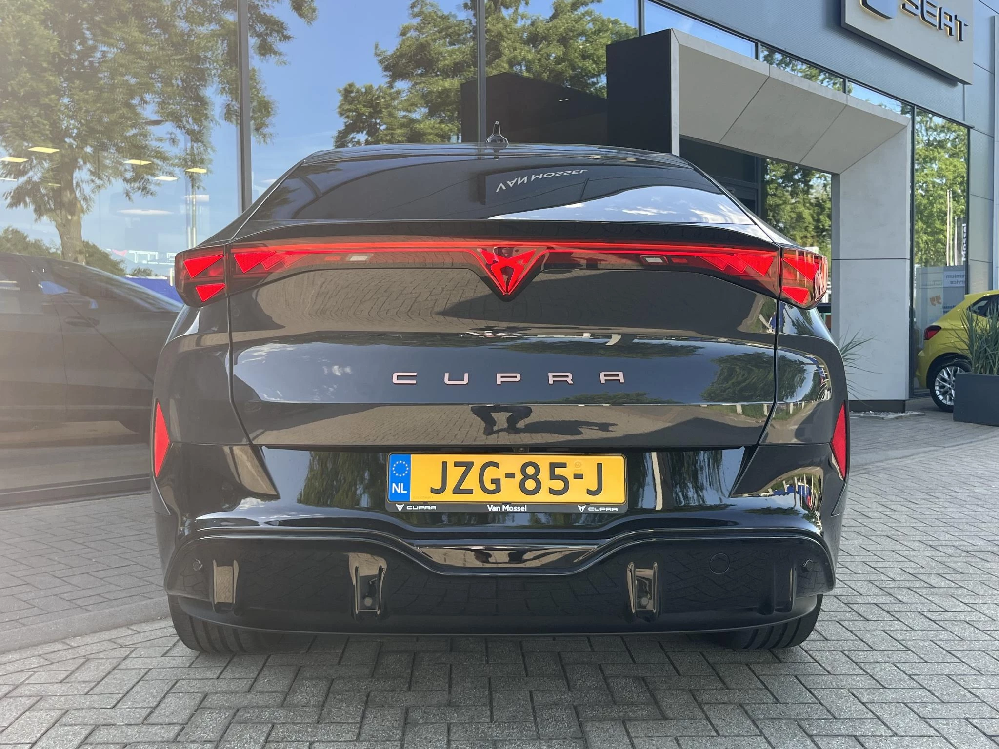 CUPRA Tavascan – autofoto 5