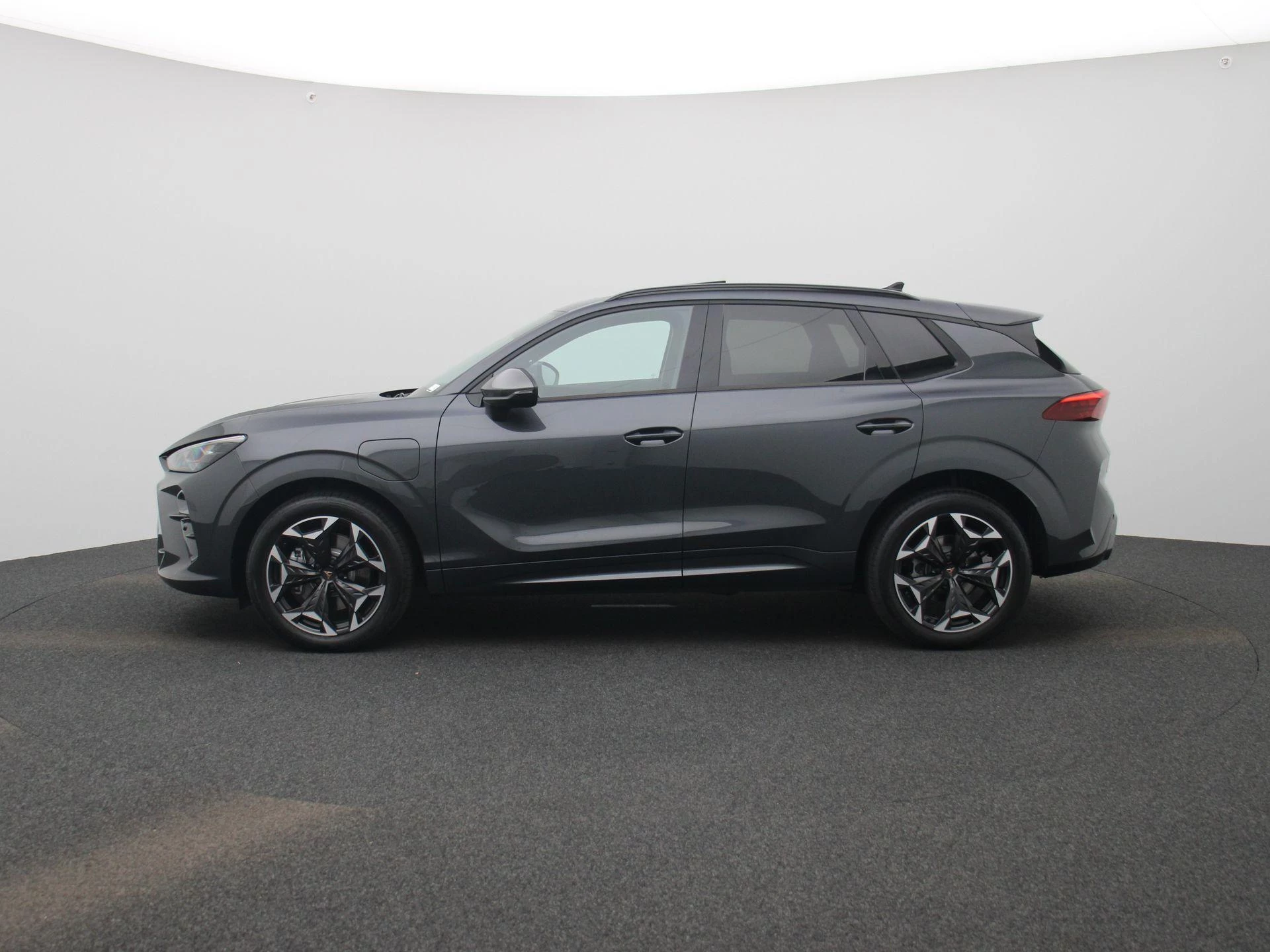 CUPRA Terramar met kenteken 118 – autofoto 5